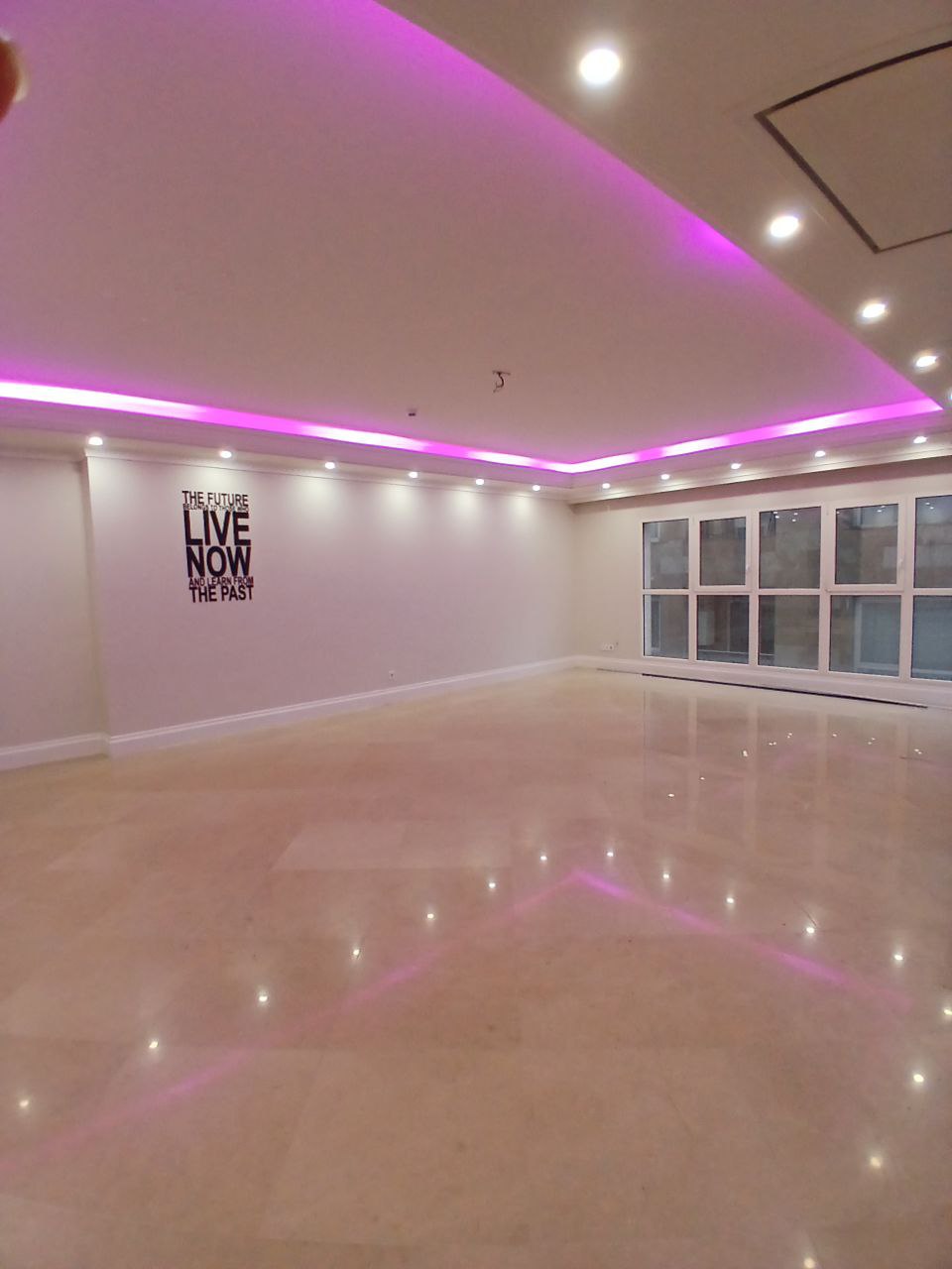 اجاره اپارتمان150متر نیاوران تاپ لوکیشن  فول مشاعات