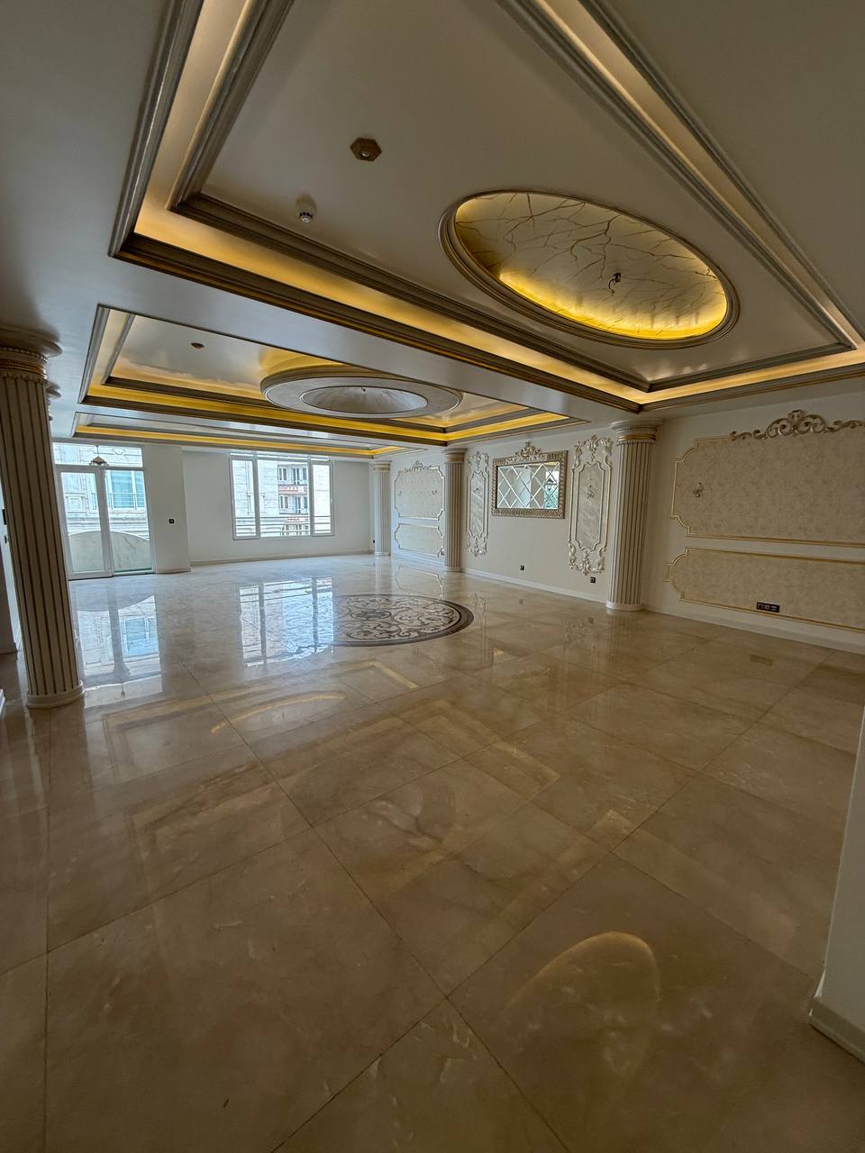 فروش آپارتمان  188متر نیاوران مناسب سرمایه گذاری