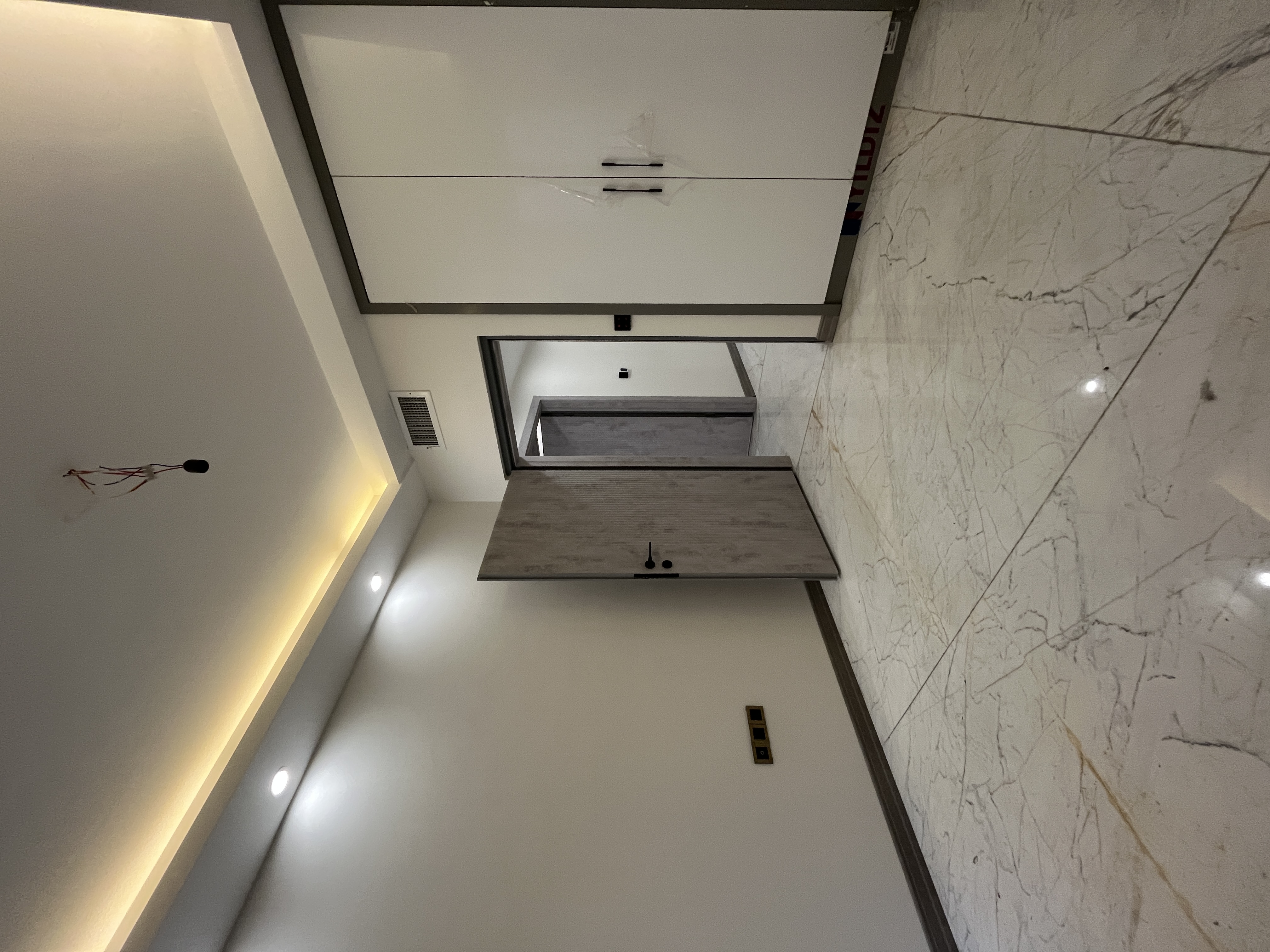 اجاره آپارتمان 124 متری نوساز فول امکانات تاپ لوکیشن