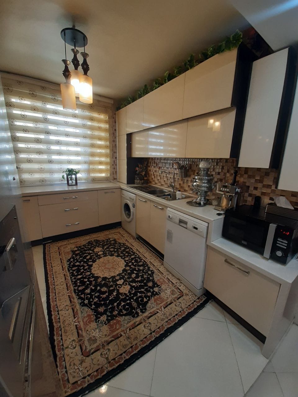 فروش اپارتمان 90 متر فدک فول امکانات خوش نقشه غرق در نور