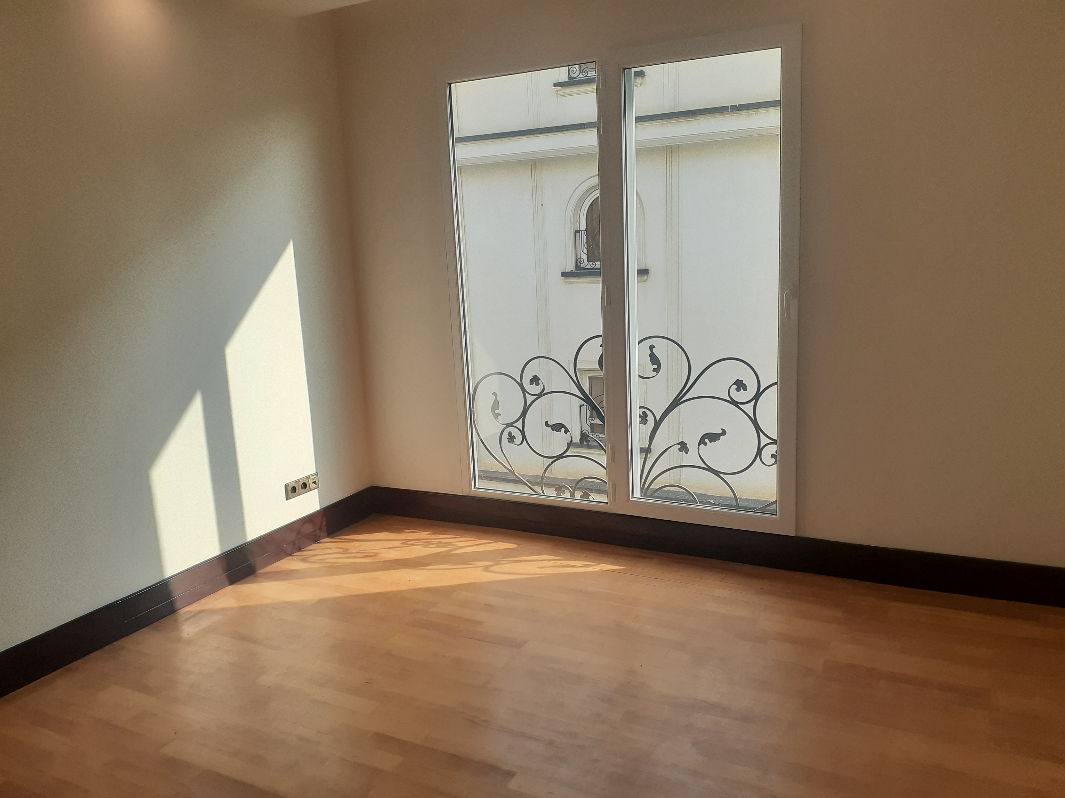 فروش آپارتمان 238 متر دروس نوساز