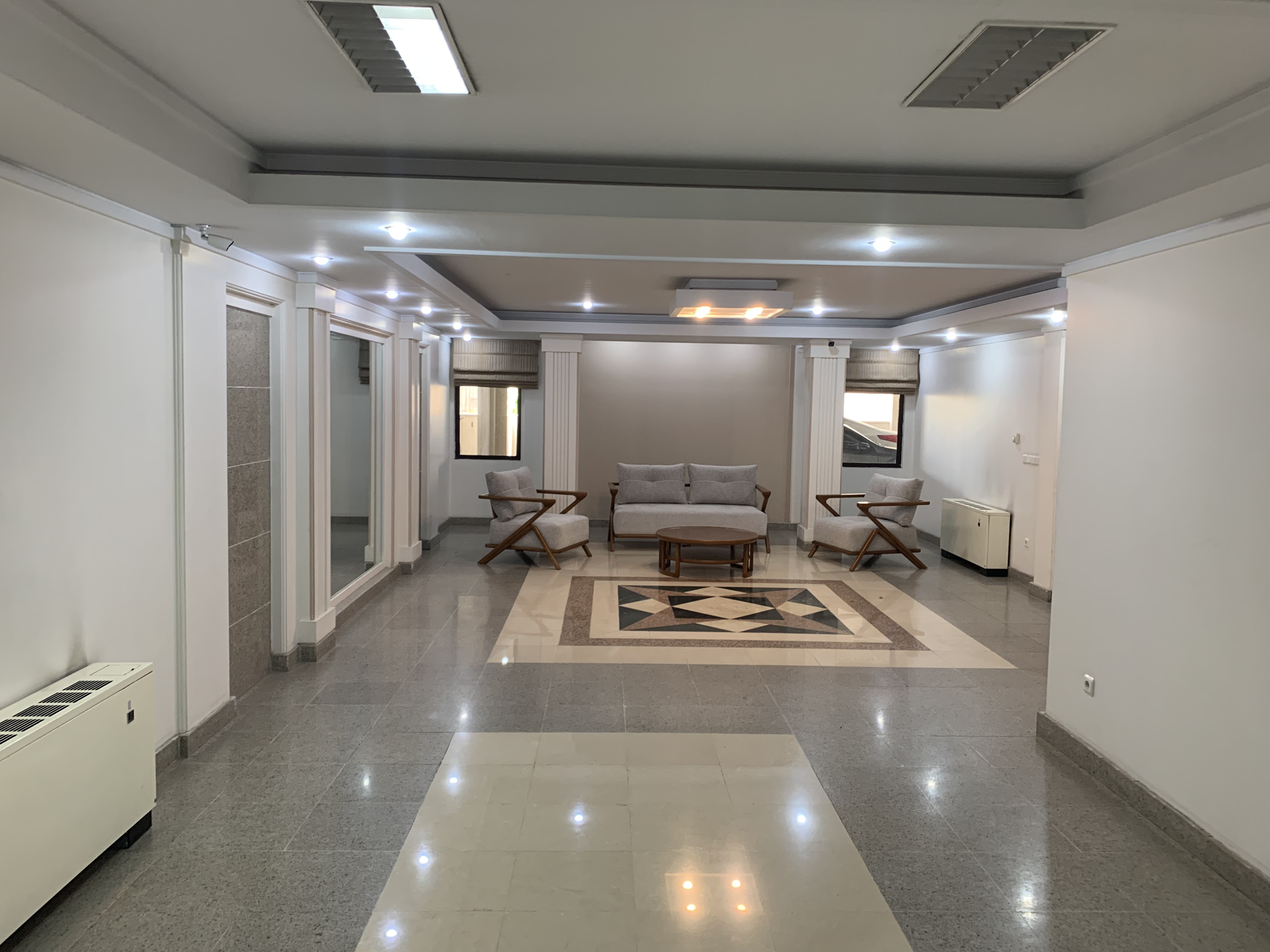 120 متر شمال کاخ «مشاعات»