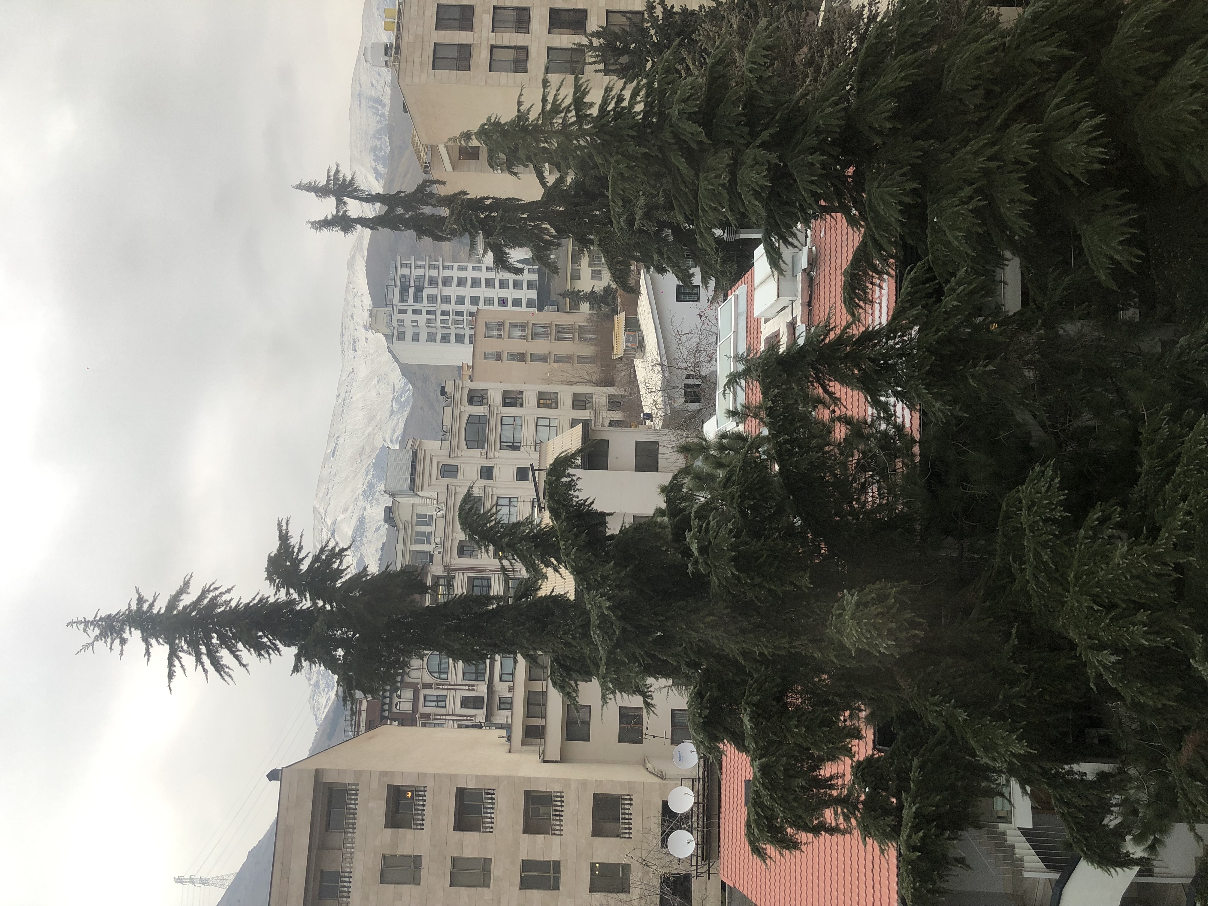 105متری فرمانیه غربی