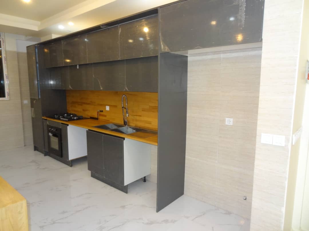 رهن آپارتمان165متری /سه خواب /کلید نخورده