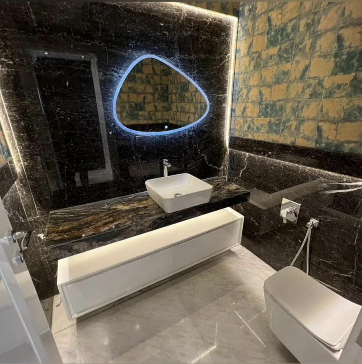 فروش آپارتمان 120متر دولت  نوساز خوش نقشه عرق در نور