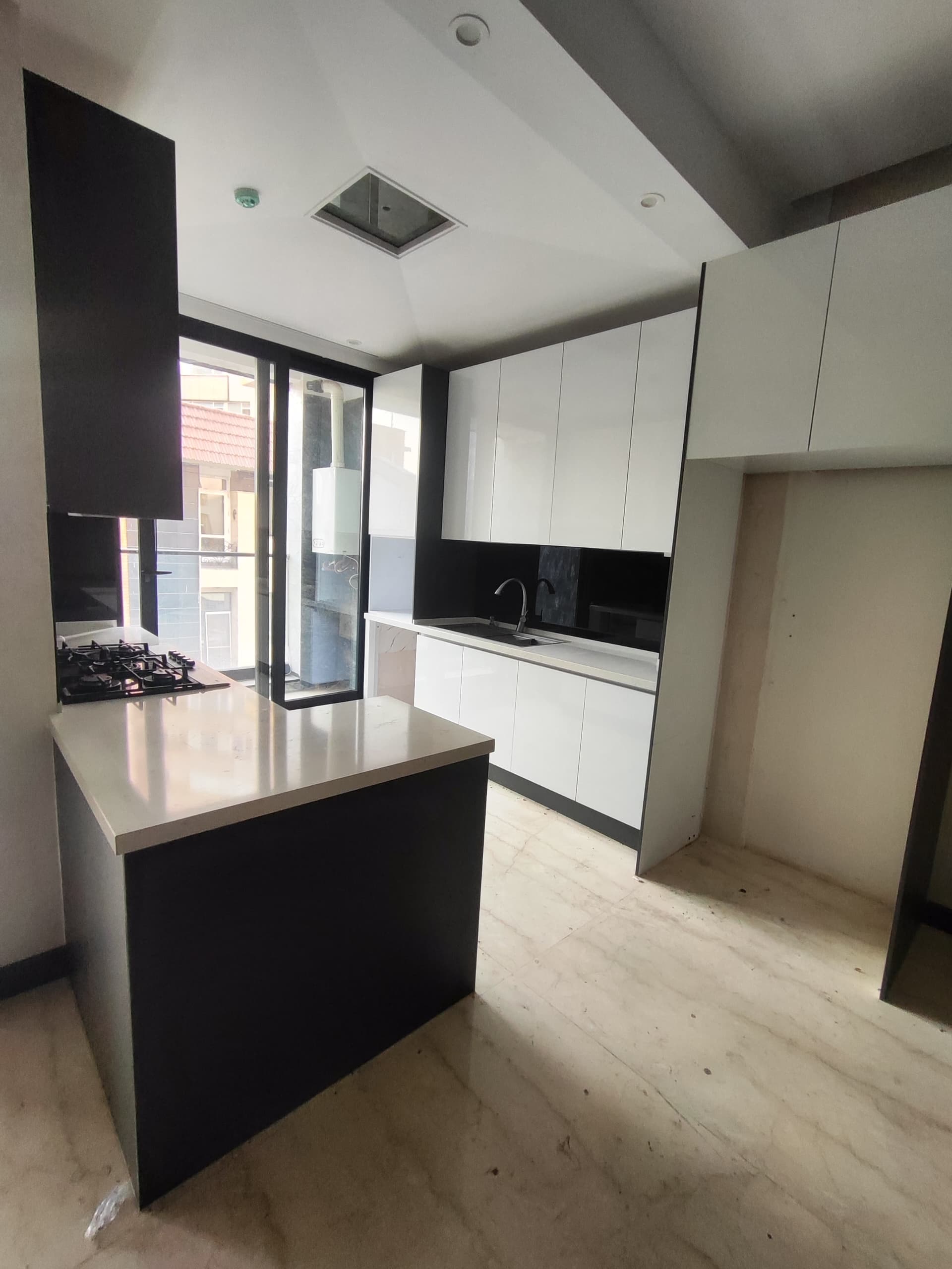 اجاره آپارتمان 100متر نیاوران فول امکانات تاپ لوکیشن