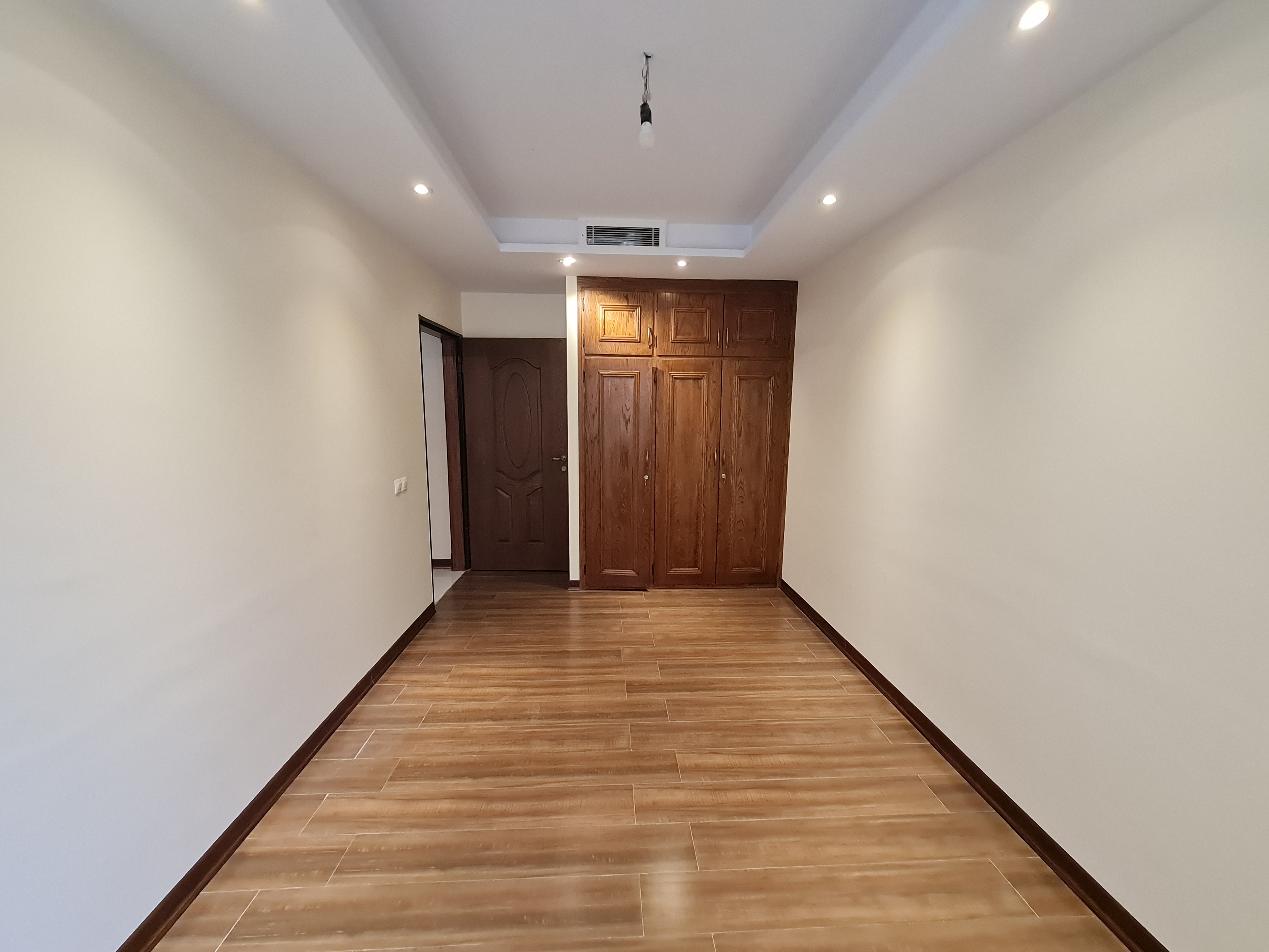 فروش آپارتمان 450 متر فرمانیه سنبل