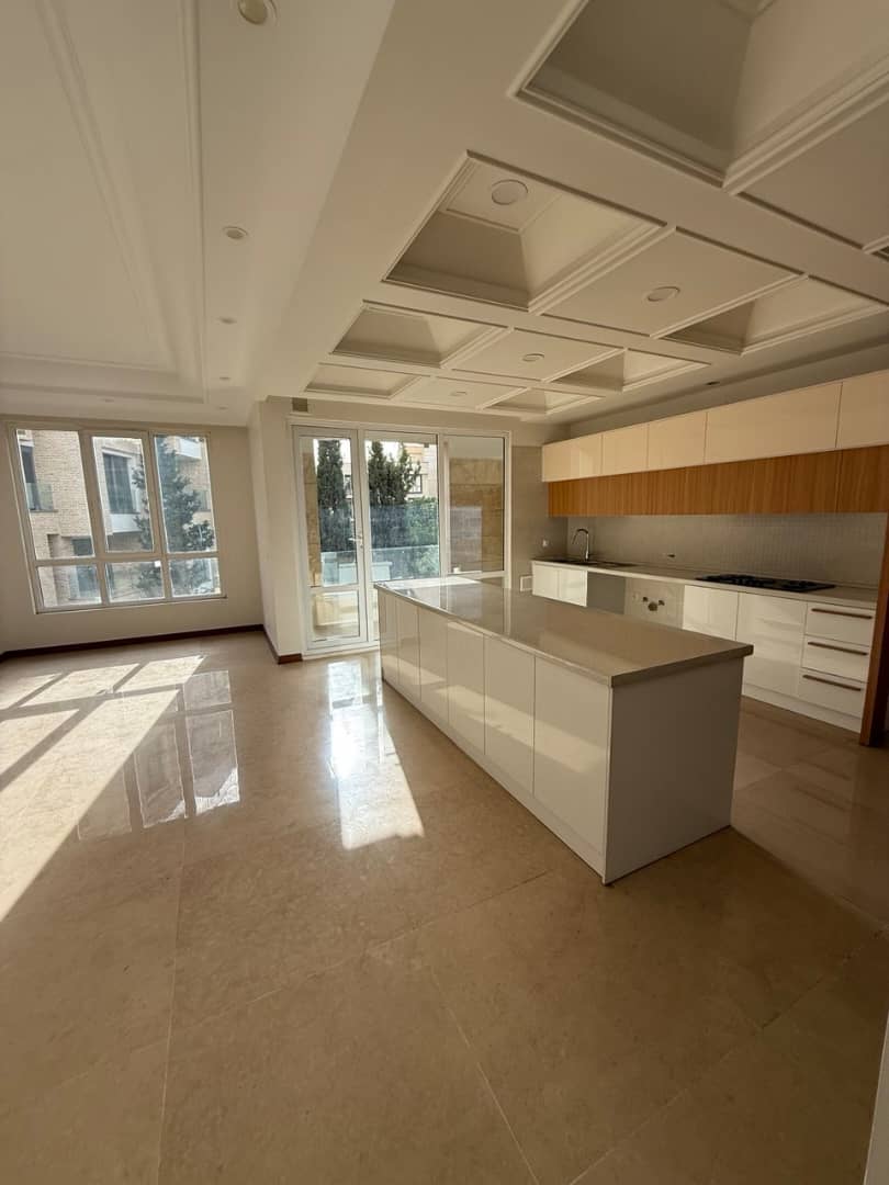 فروش آپارتمان 196متر فرمانیه دیباجی