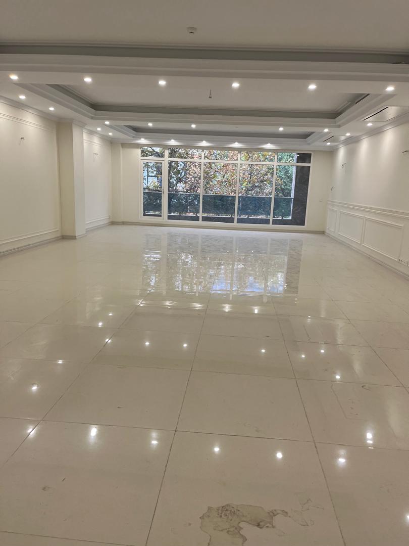 فروش 230متر آپارتمان لوکس قلب منظریه فرق نور