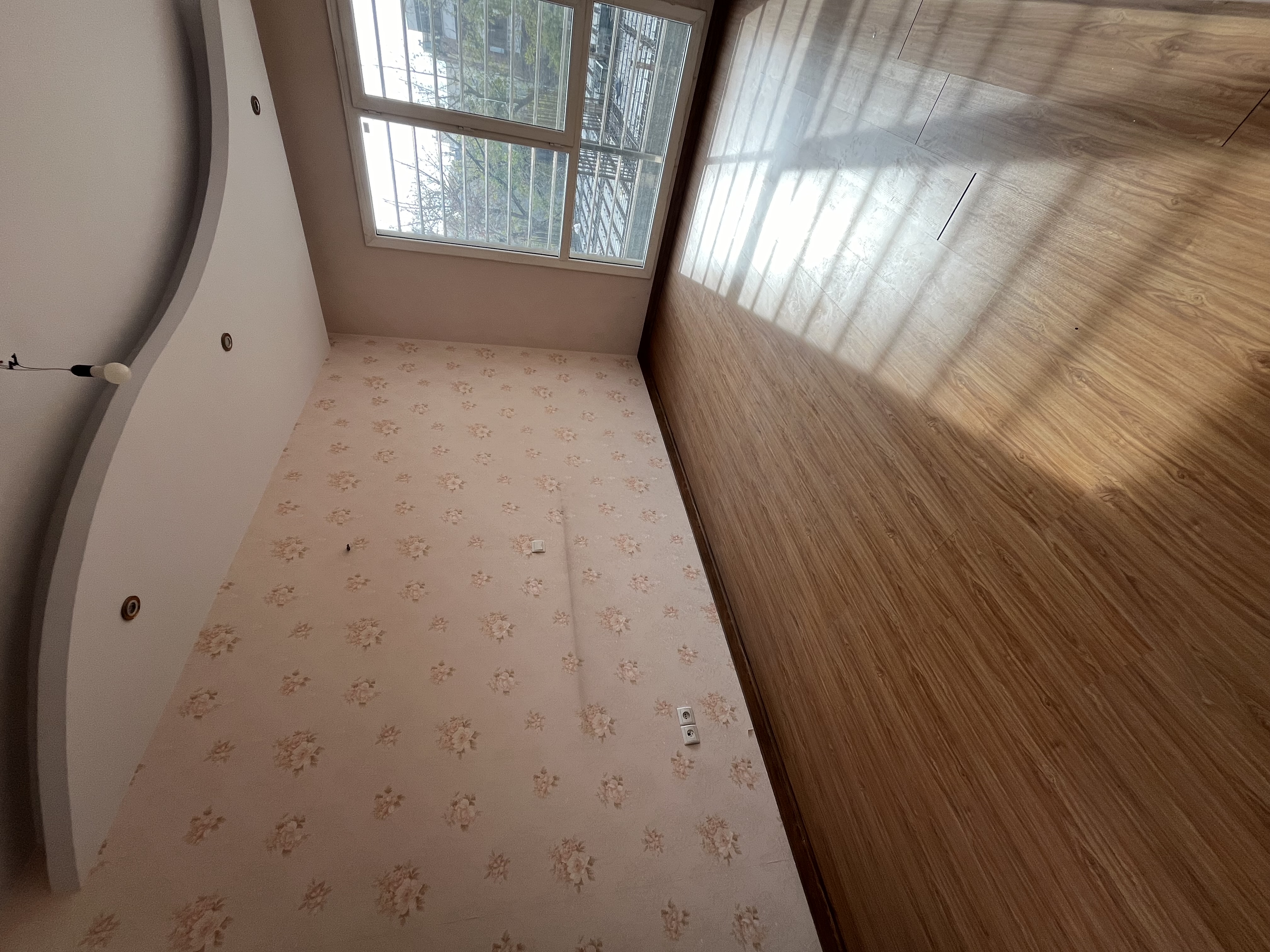 فروش آپارتمان 130 متر سه خواب 5 ساله در تاپ لوکیشن کیکاووس