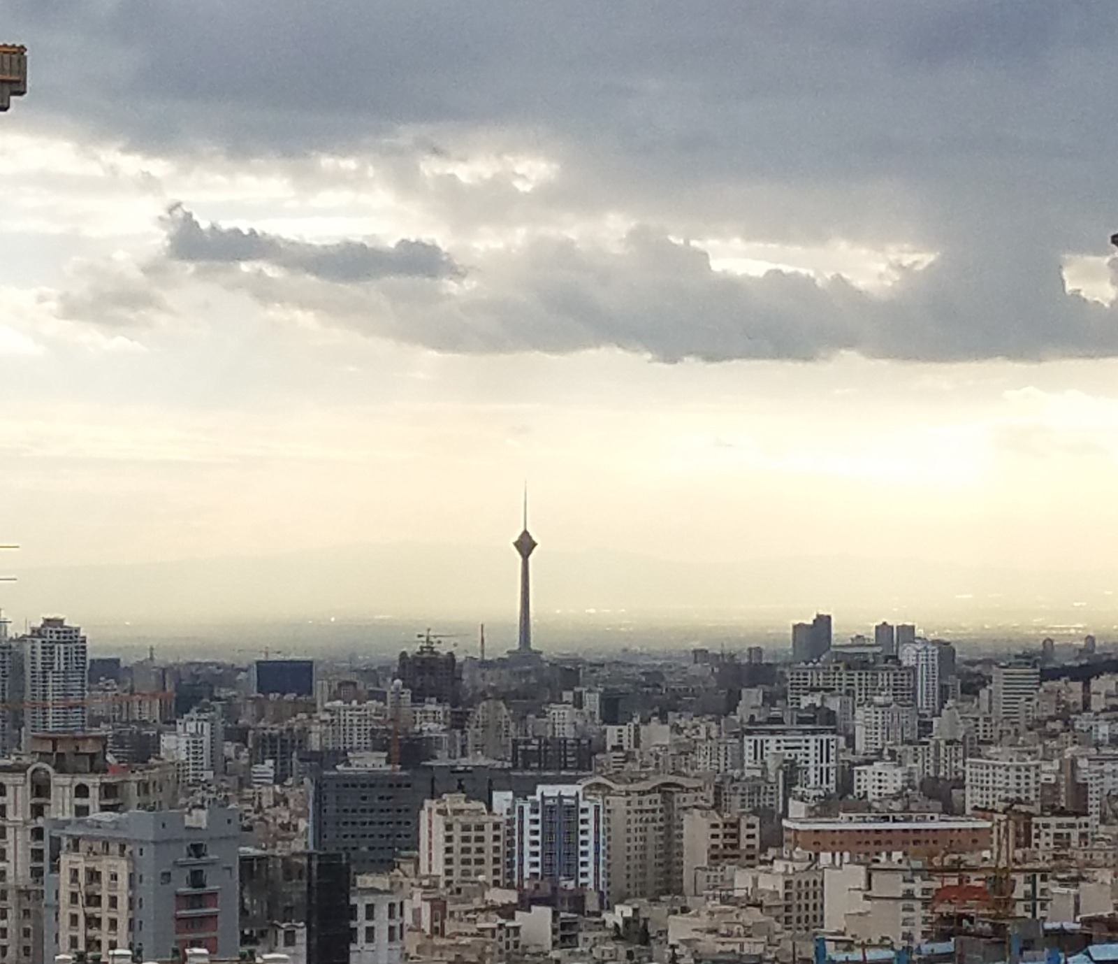 فروش آپارتمان در نیاوران بوکان 150 متر استخر فعال