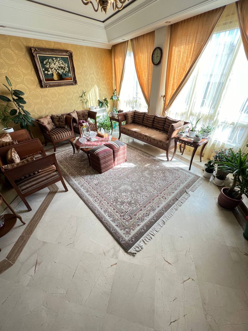 فروش آپارتمان 100 متر 10 ساله طبقه 4 در دیباجی