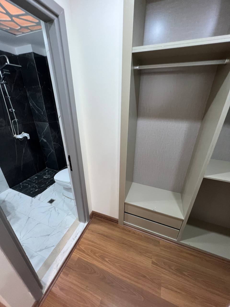 فروش آپارتمان 70 متری خوش نقشه کیکاووس تاپ لوکیشن