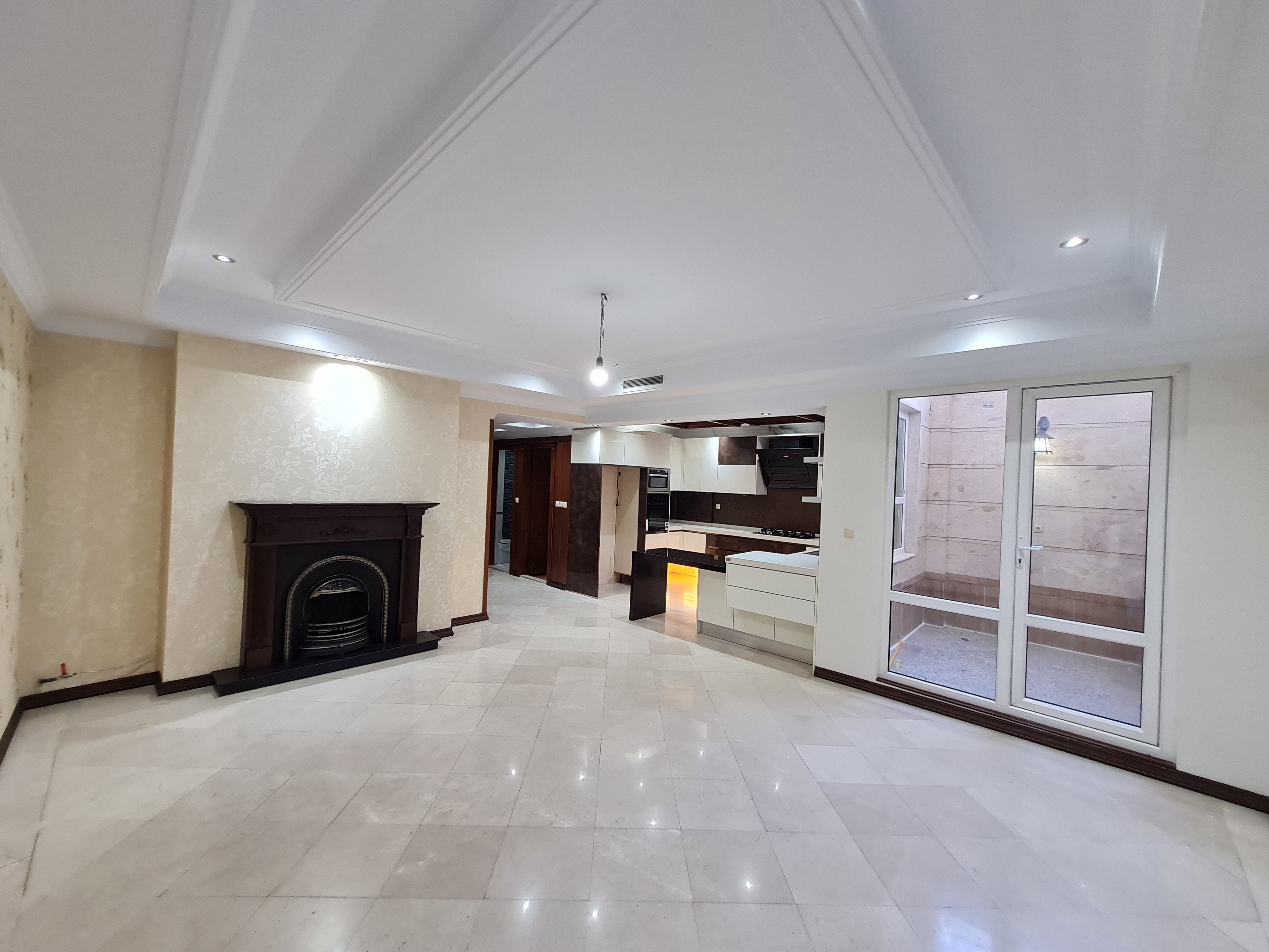 فروش آپارتمان 95 متر تاپ لوکیشن جهانتاب