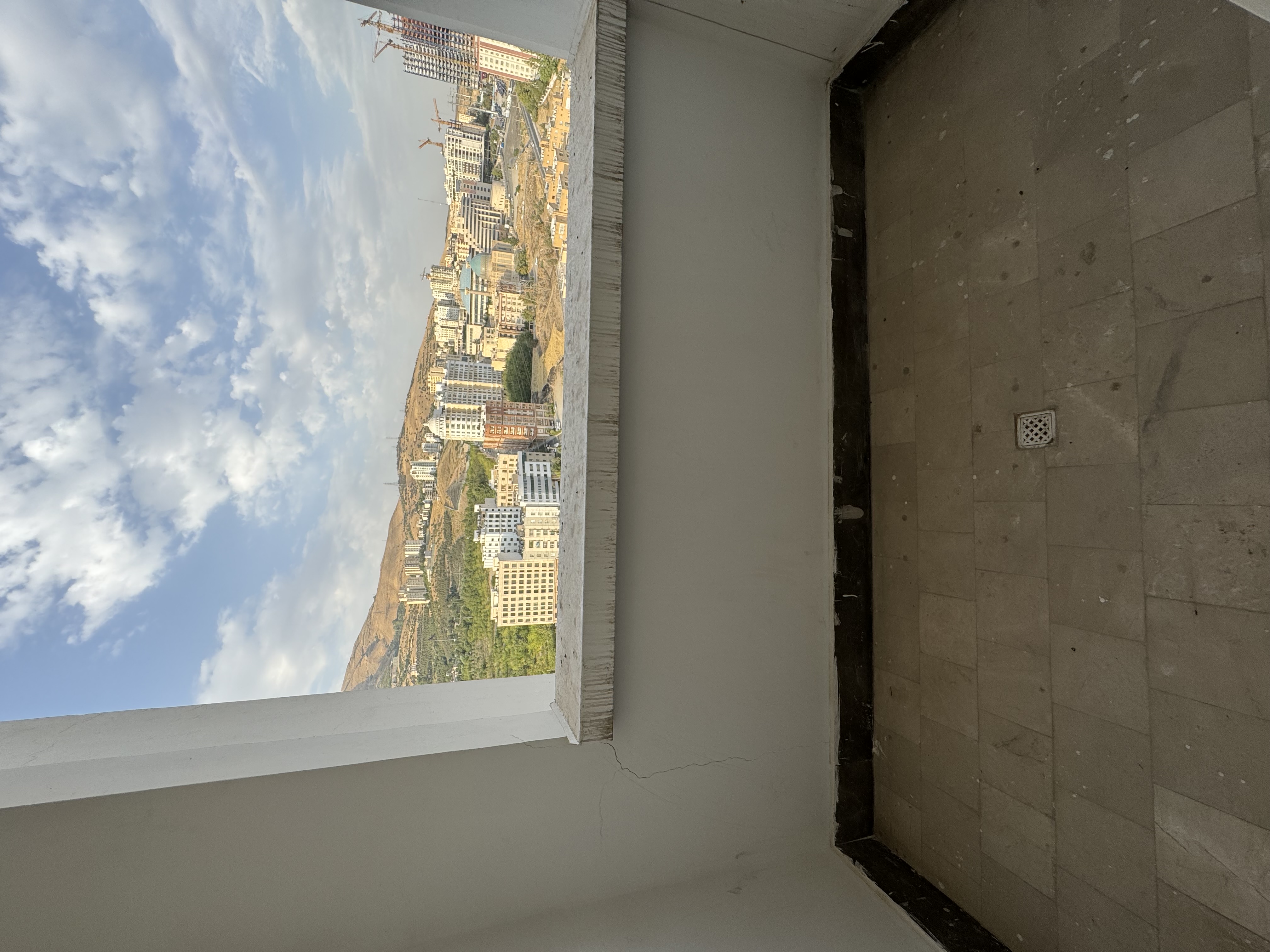 فروش آپارتمان 145 متر سوهانک نوساز ویو مشجر