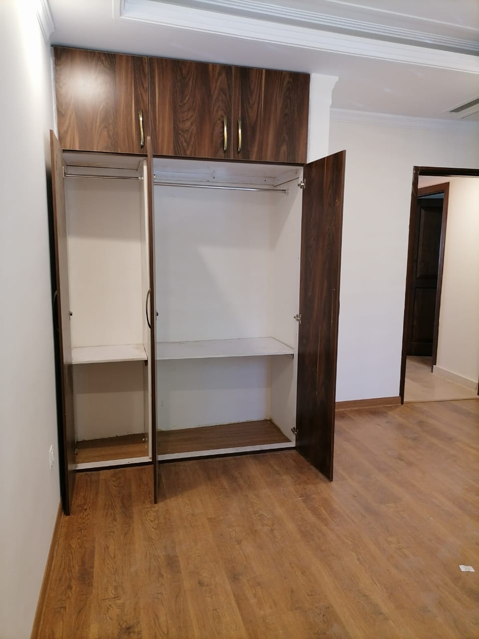 فروش آپارتمان 140 متر عطار دیباجی جنوبی