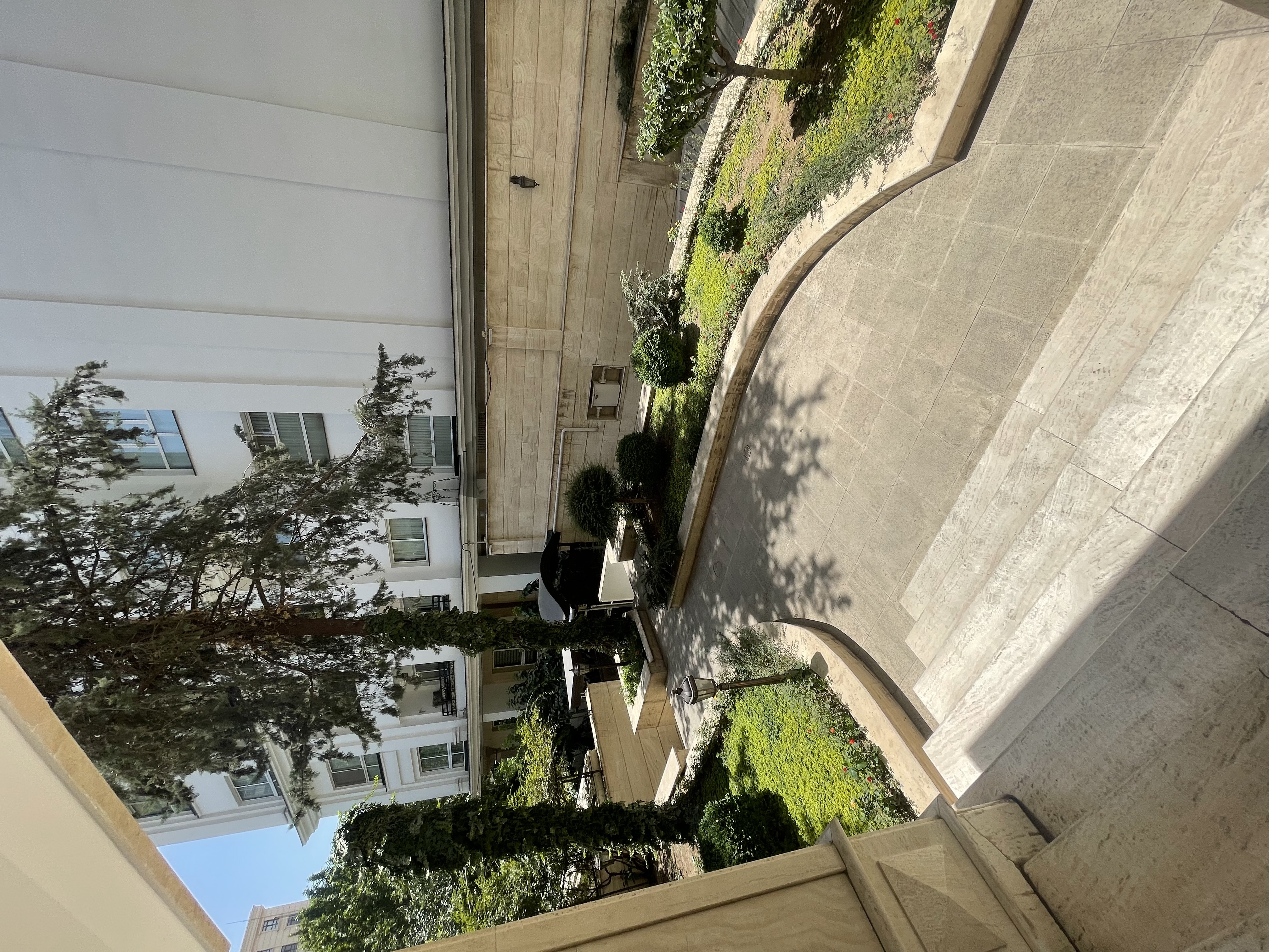 فروش اپارتمان 181متر زعفرانیه 1مستر نقشه بی نظیر