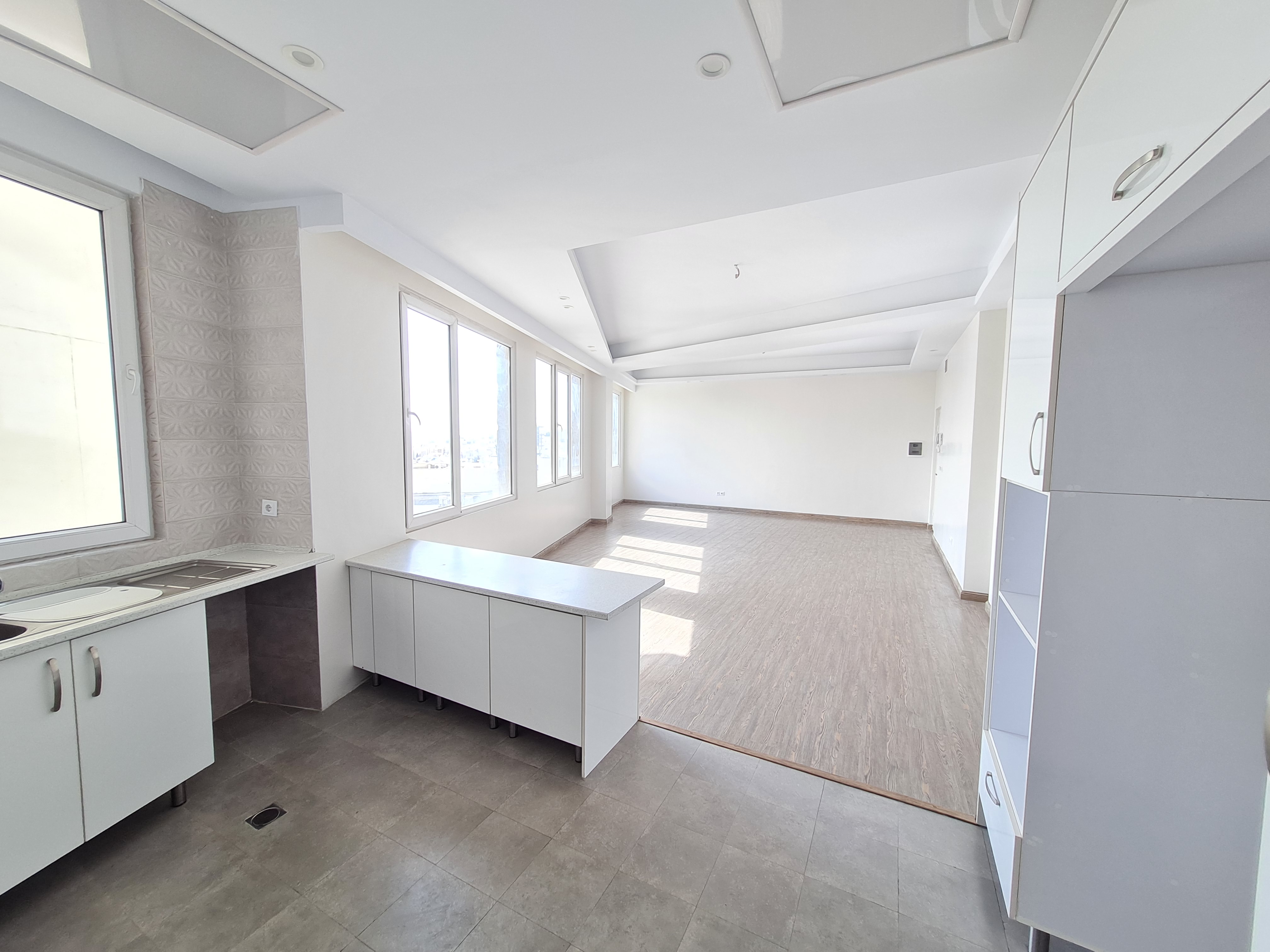 فروش آپارتمان 115 متر تاپ لوکیشن کیکاووس