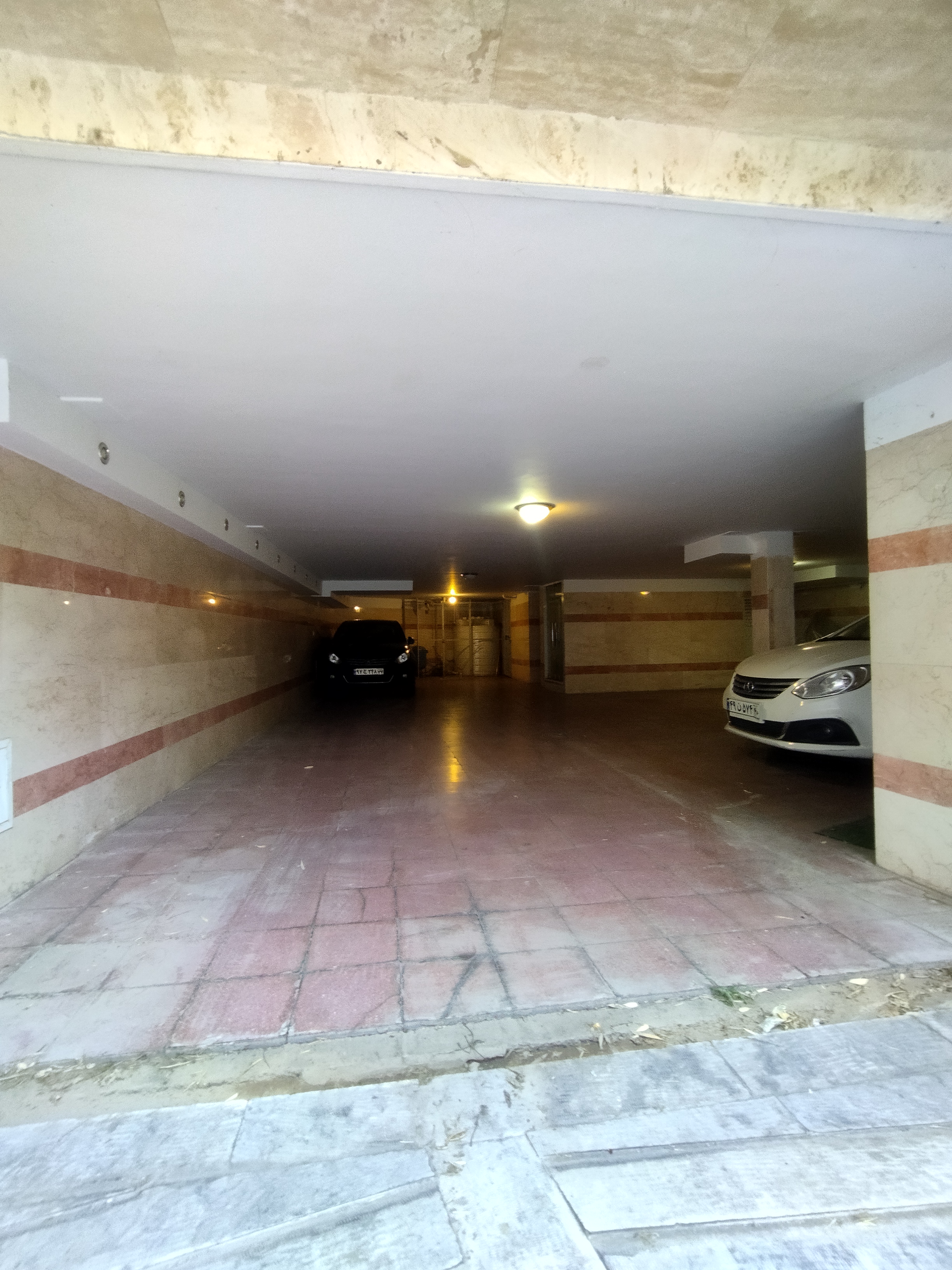 اجاره اپارتمان 85 متر نارمک 2خواب فول