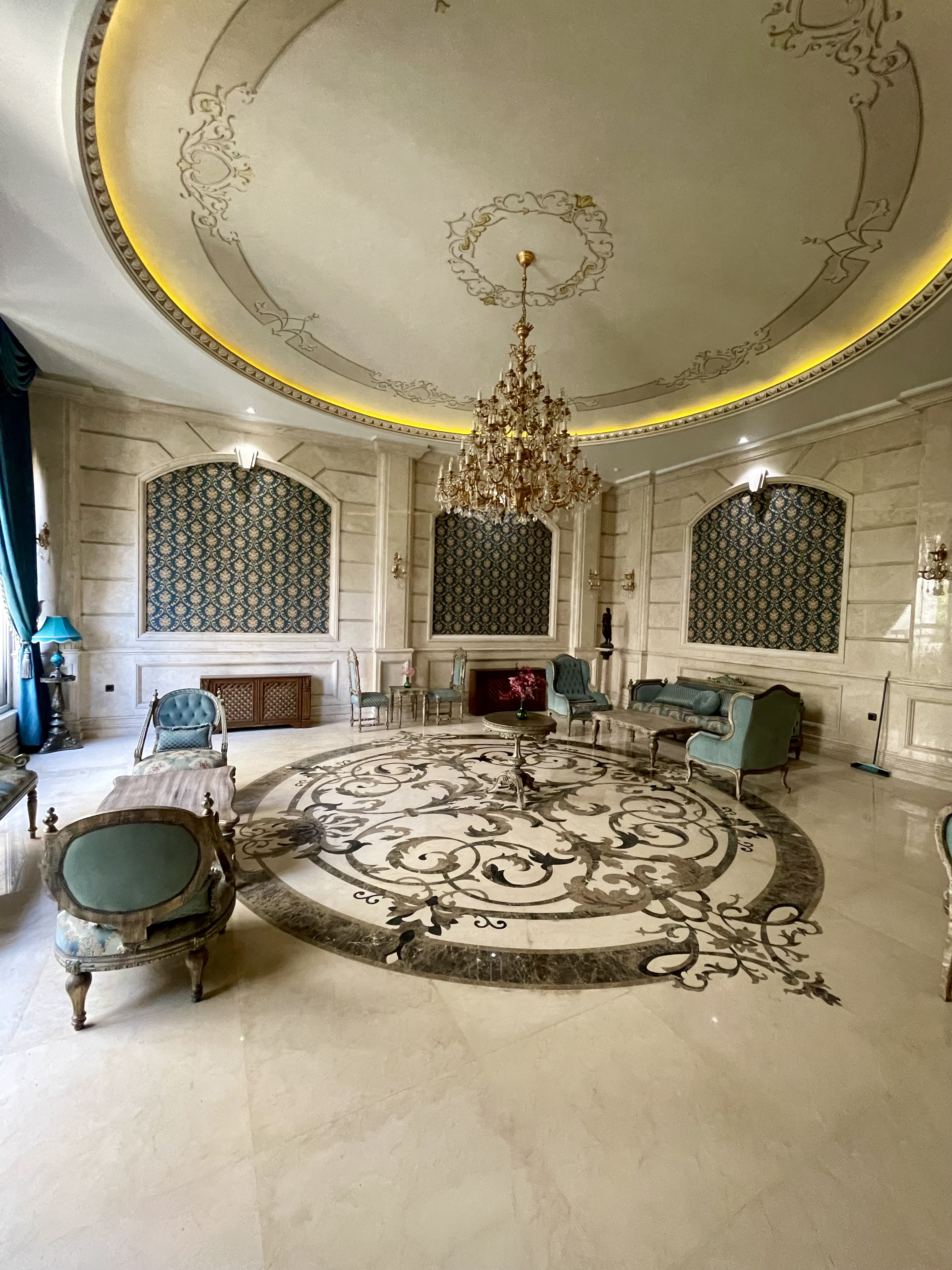 اجاره آپارتمان 125 متر نیاوران تاپ لوکیشن