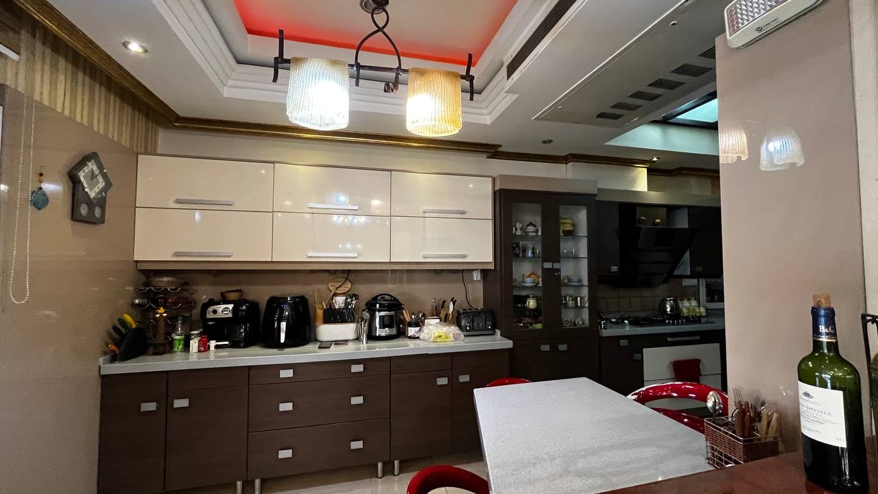 فروش آپارتمان 280متر نیاوران