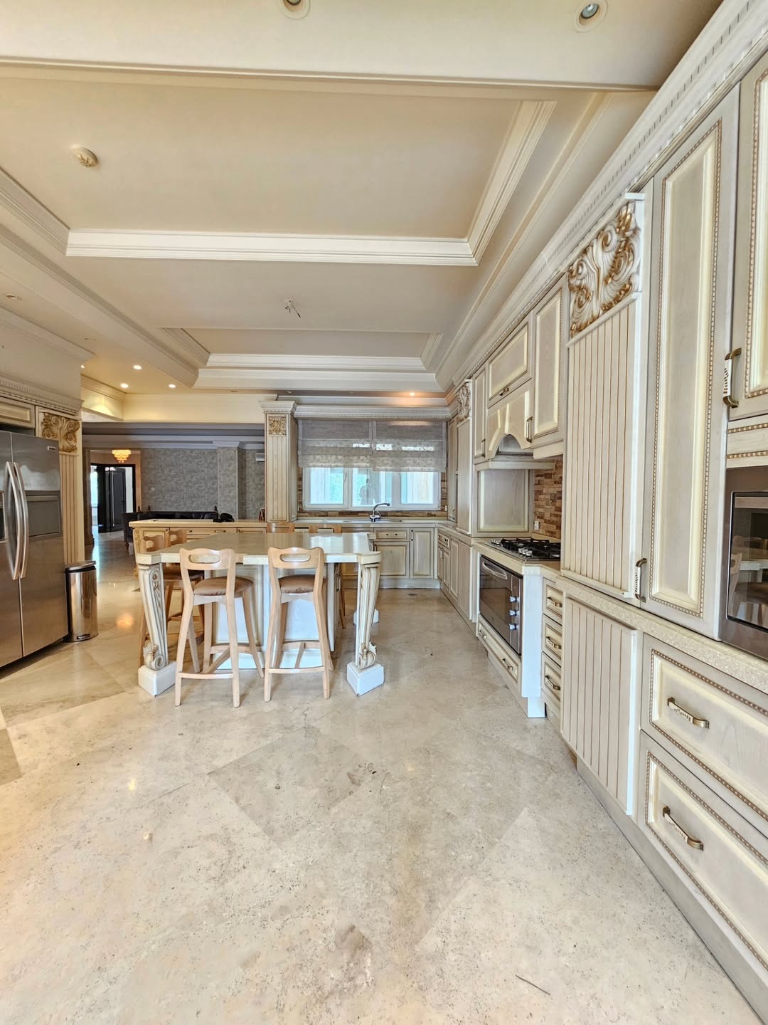 فروش آپارتمان 211متر کامرانیه تراس چیدمان