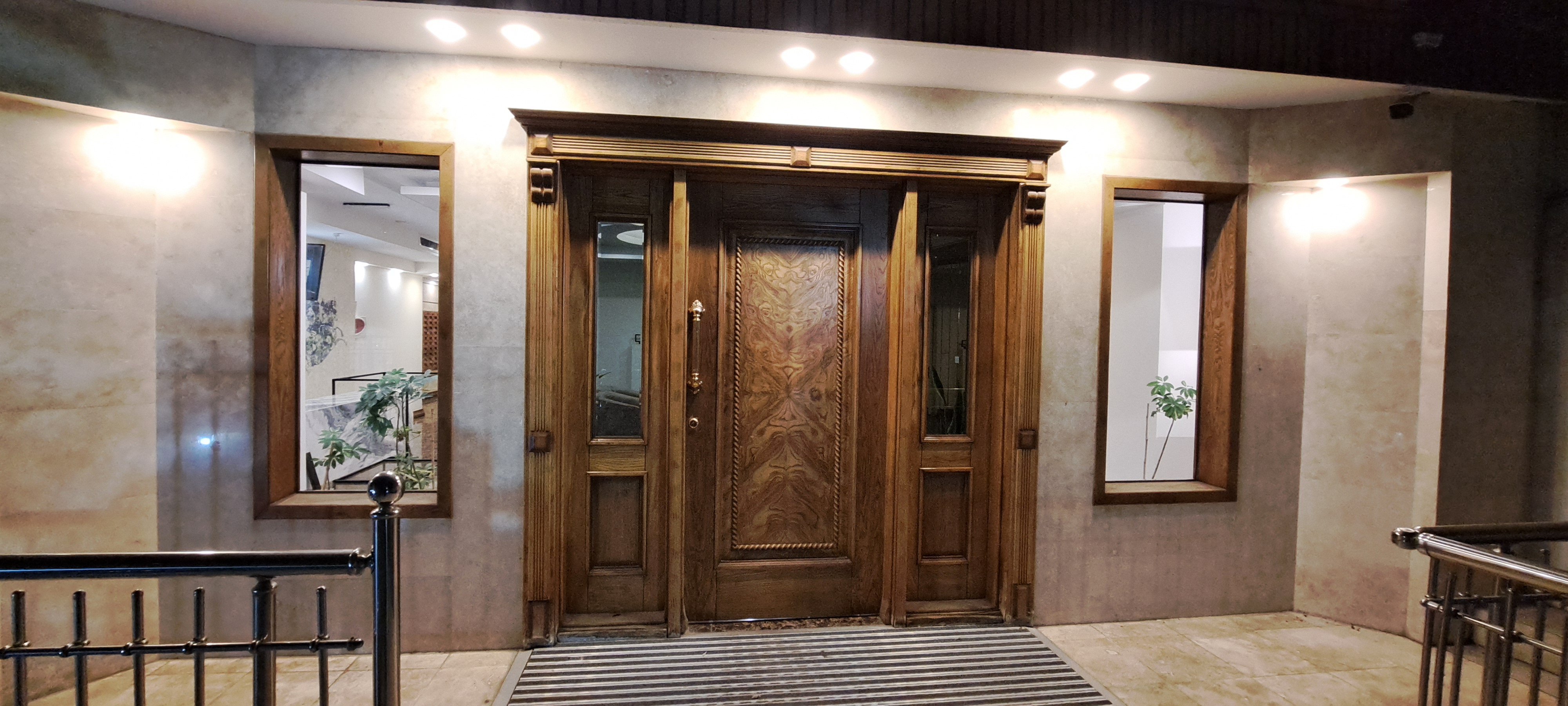 اندرزگو حکمت 95متر مشاعات آبی فعال