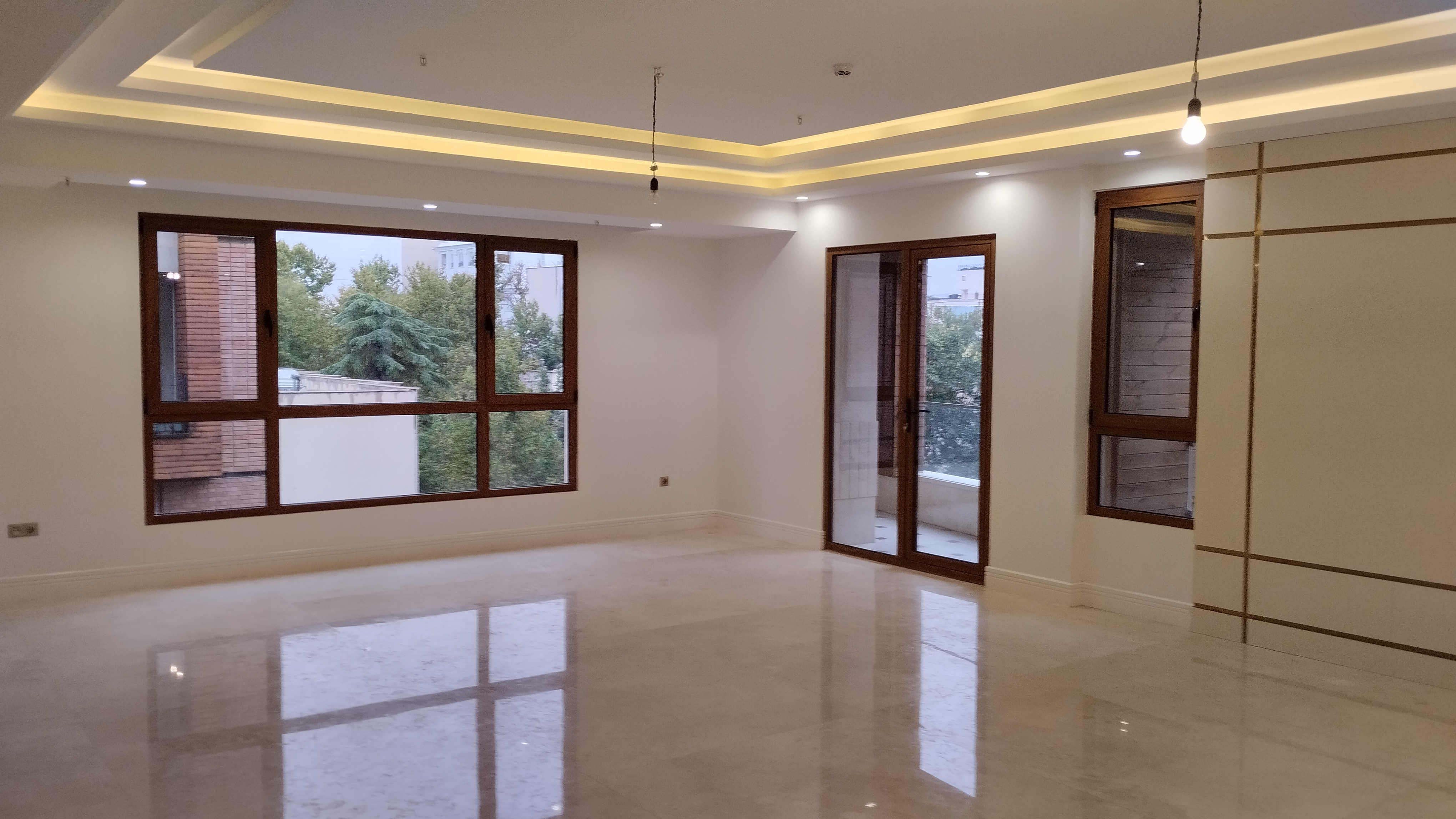 فروش آپارتمان 230 متر فرمانیه 3 خواب فول امکانات فول مشاعات