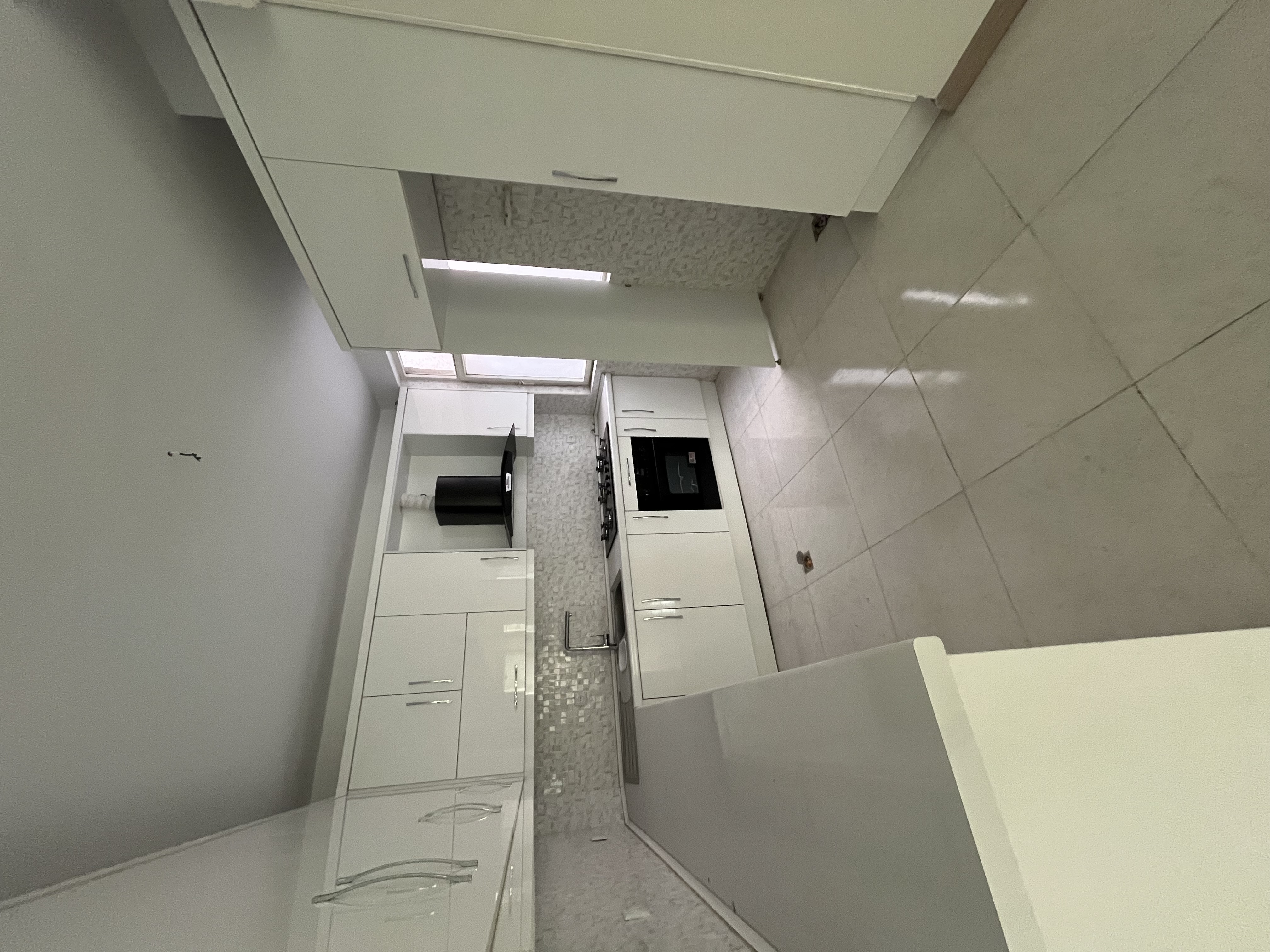 فروش آپارتمان 135 متر سه خوابه تاپ لوکیشن جهانتاب