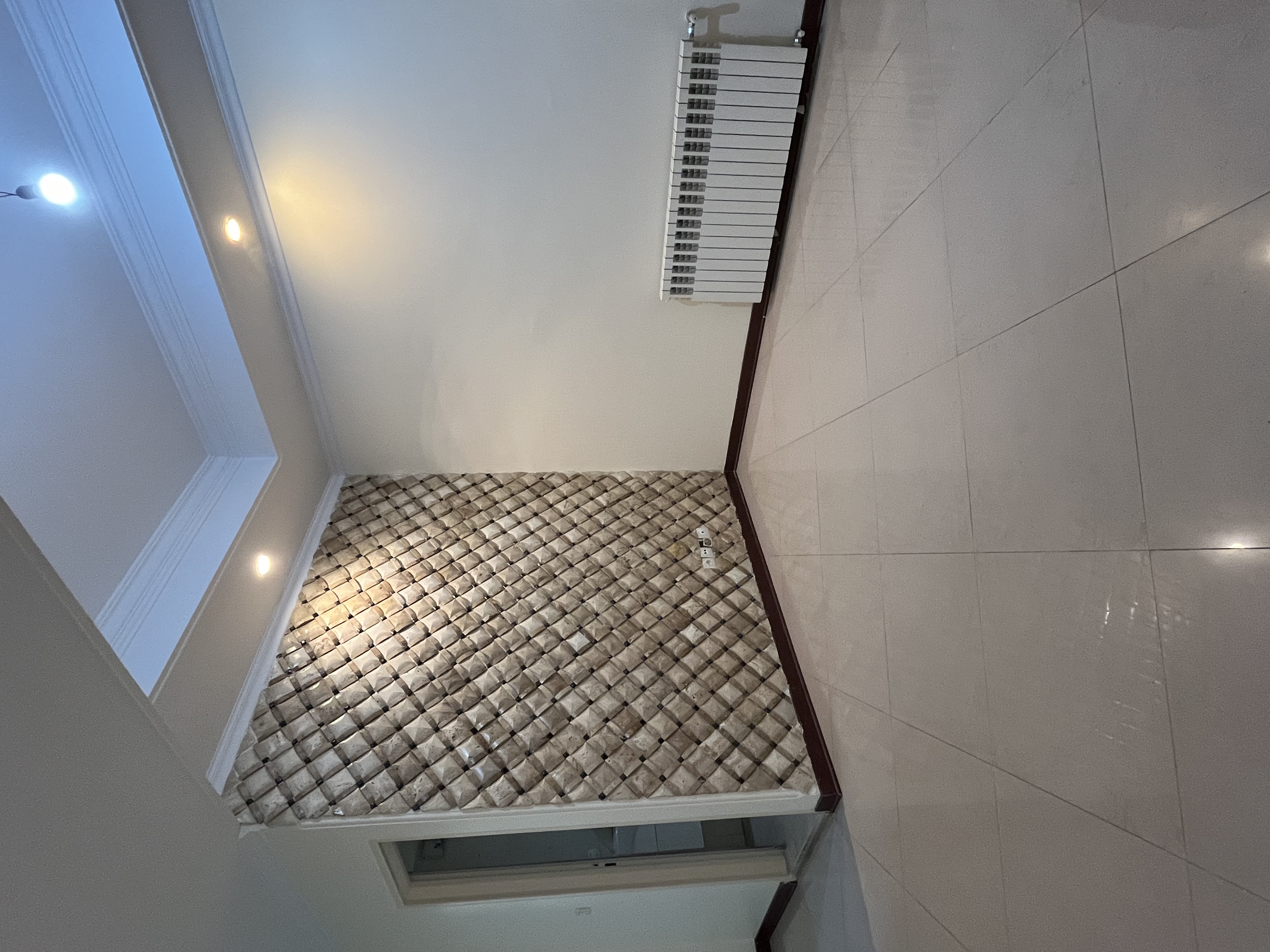 فروش آپارتمان 115 متر دیباجی به آفتاب 2پارکینگ سندی