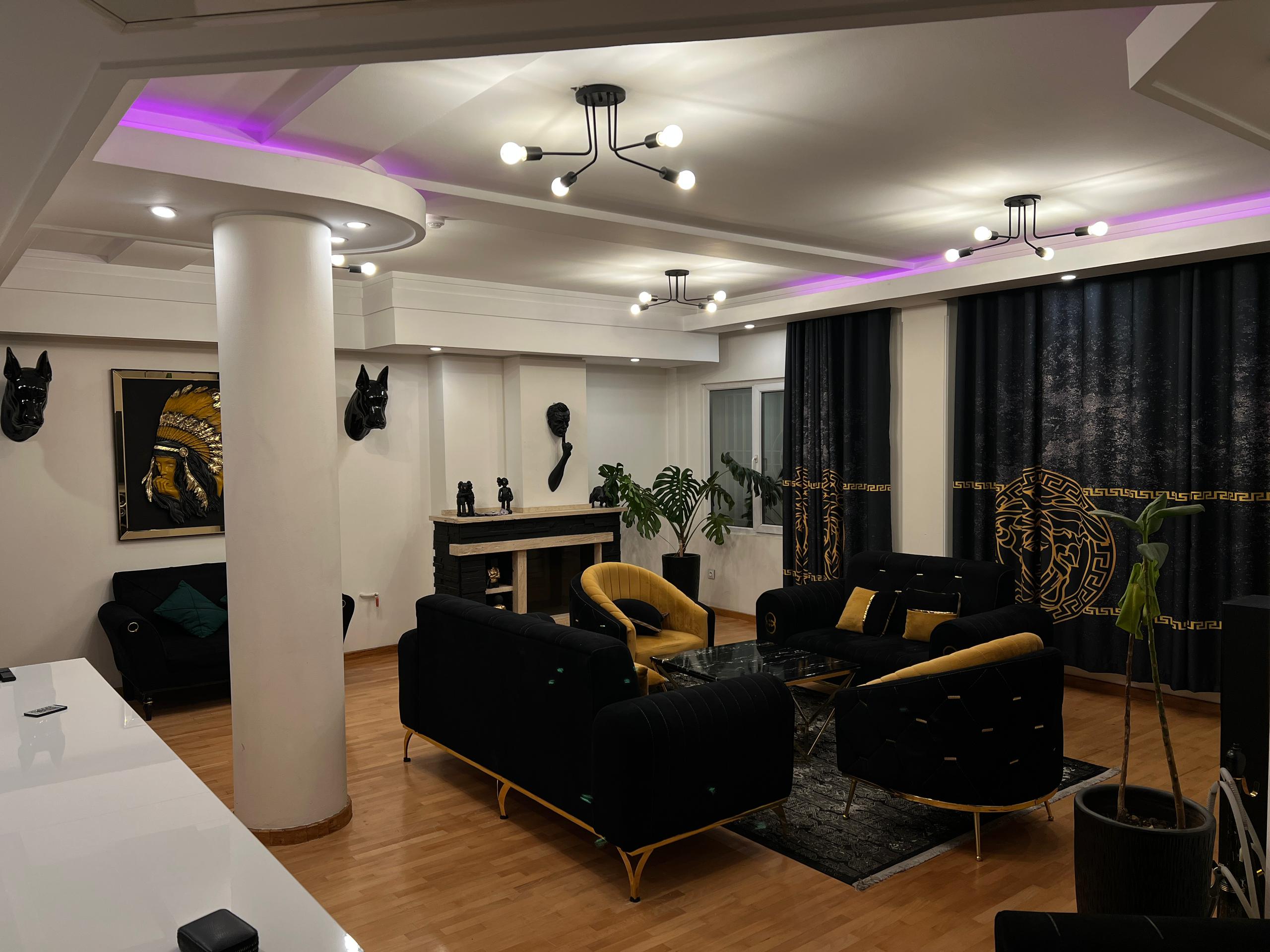 اجاره آپارتمان 130 متر در نیاوران