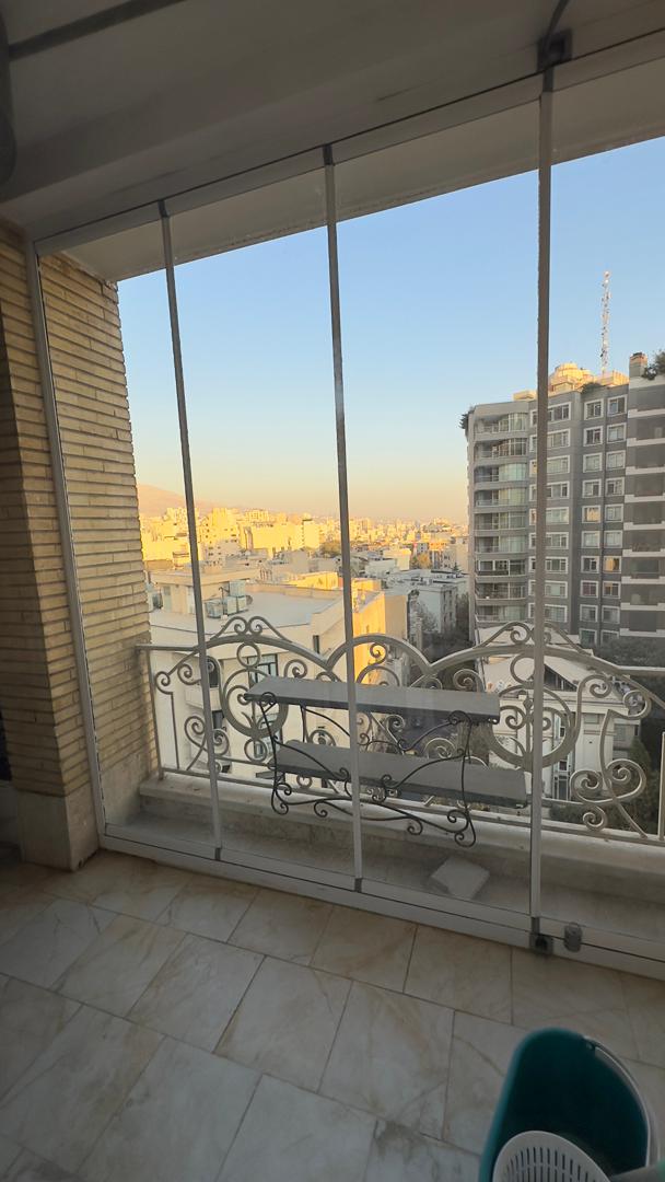 فروش آپارتمان 205متر نیاوران سه جهت نور ویو ابدی بدون مشرف