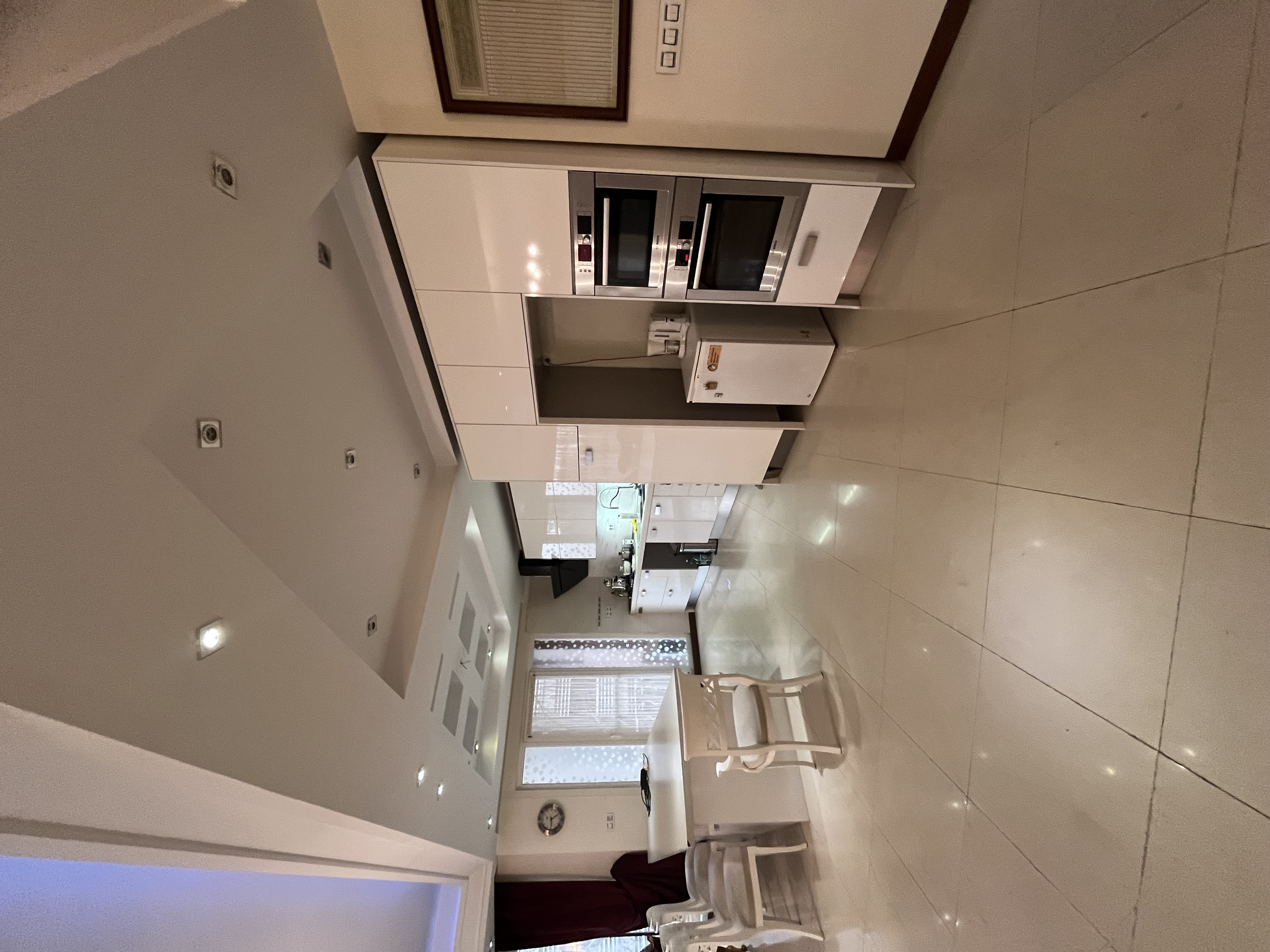 آپارتمان 200 متری در دروس