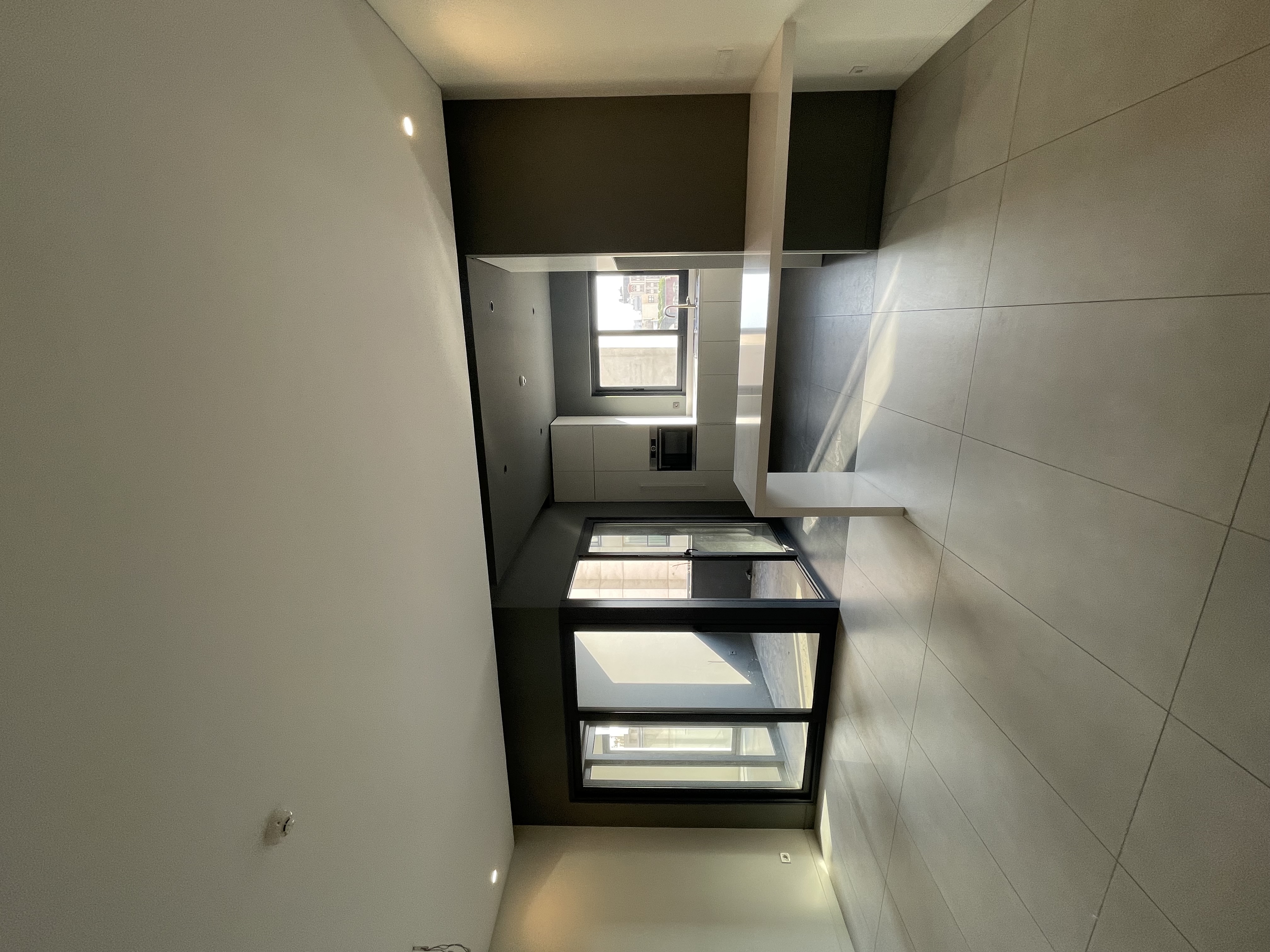 فروش اپارتمان 85متر فرمانیه شرقی مدرن تاپ لوكيشن