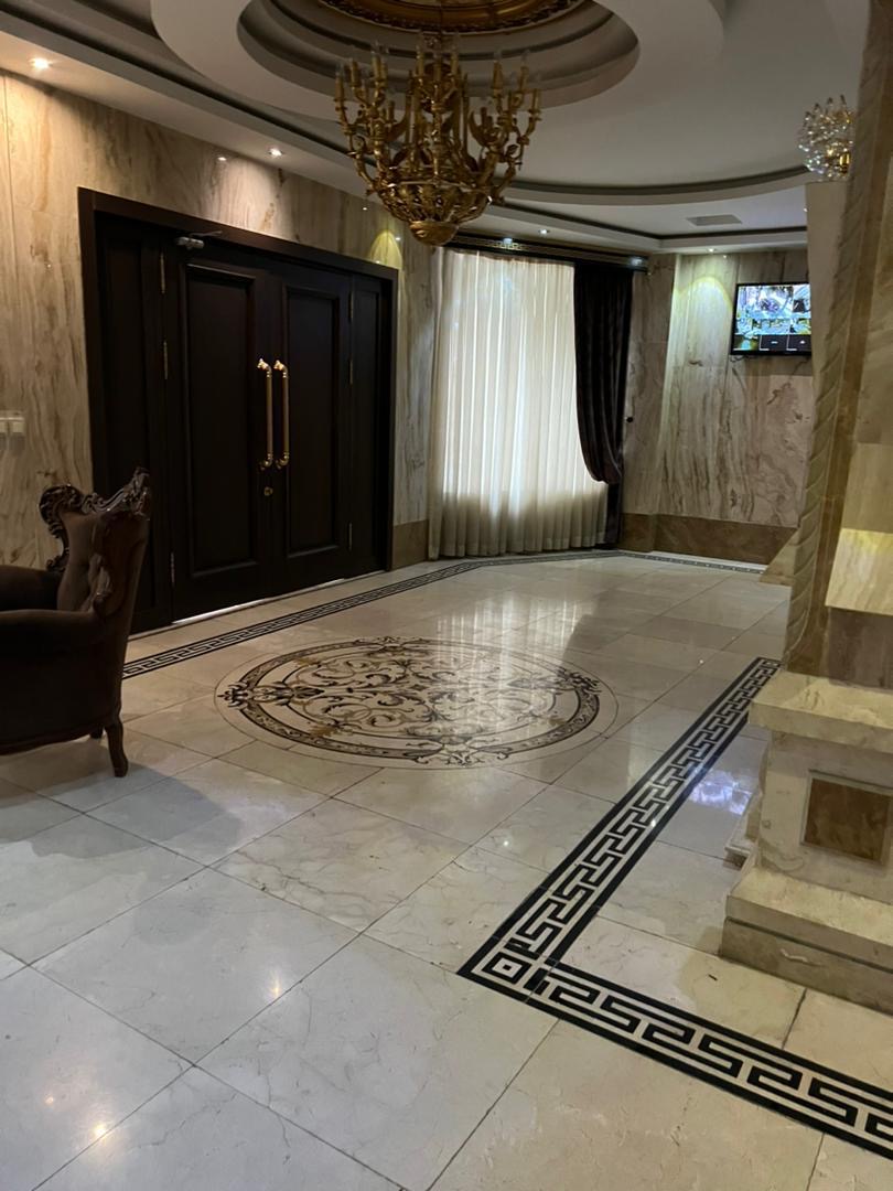 رهن كامل اپارتمان 130 مترى در نياوران