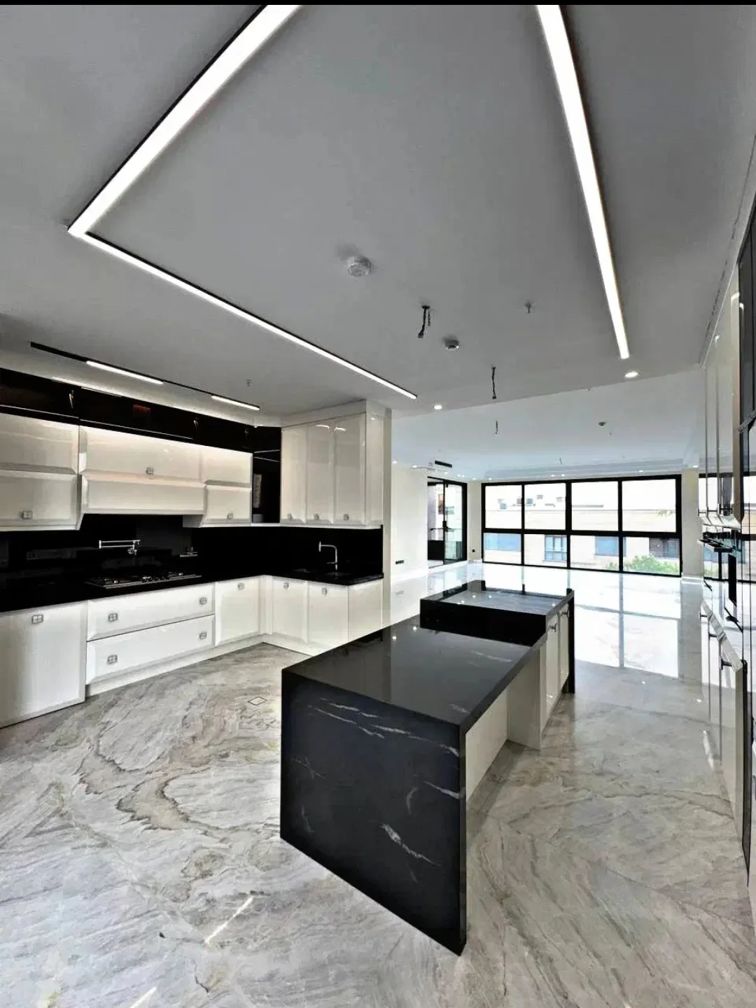 فروش آپارتمان 250متر دروس هدایت فول مشاعات آبی