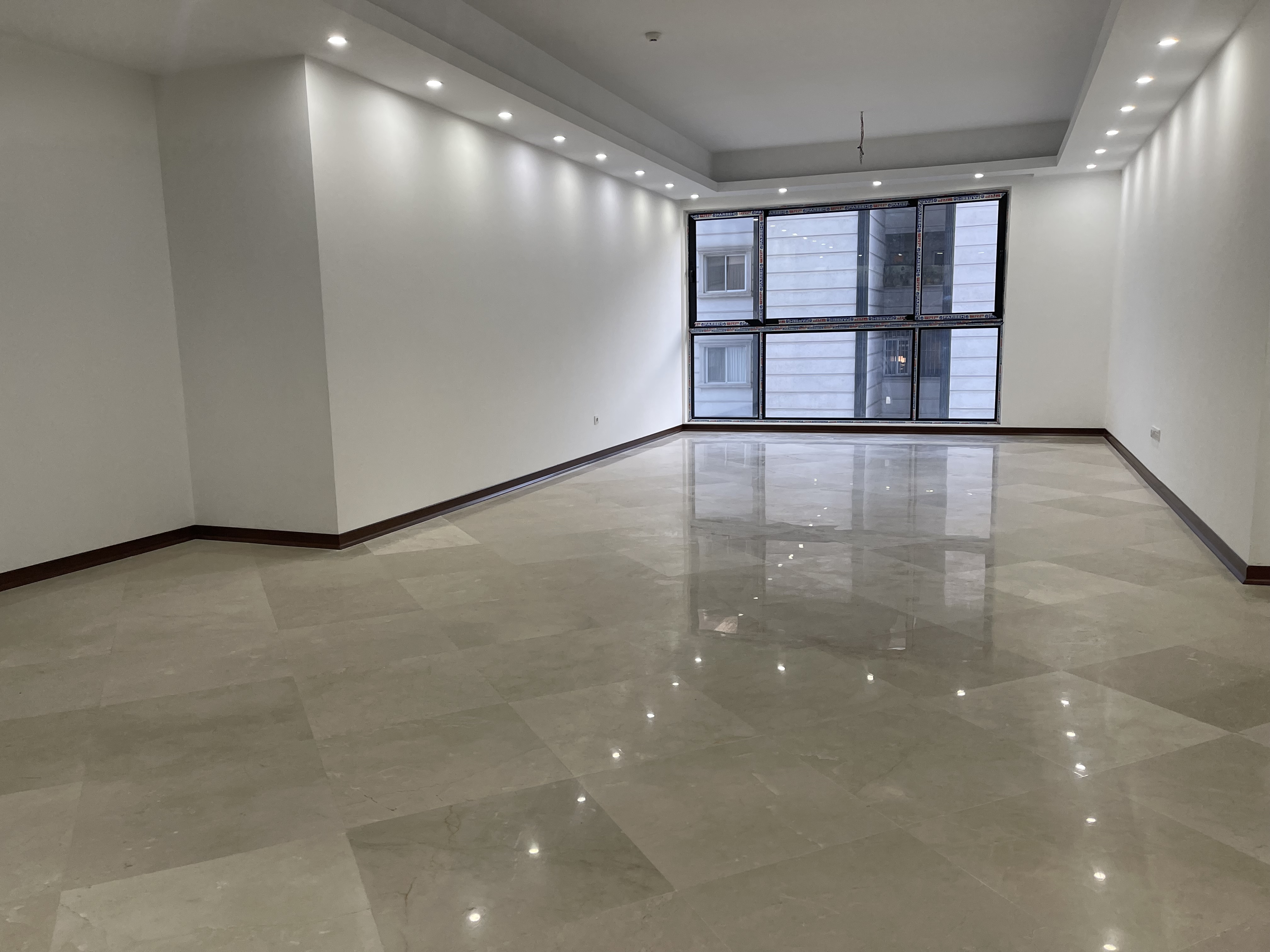 اجاره آپارتمان 125متر اقدسیه 2پارکینگ