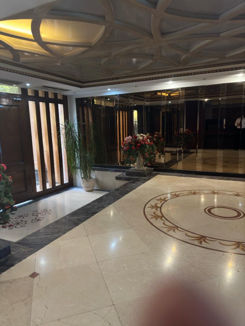 فروش آپارتمان 390 متر  نیاوران