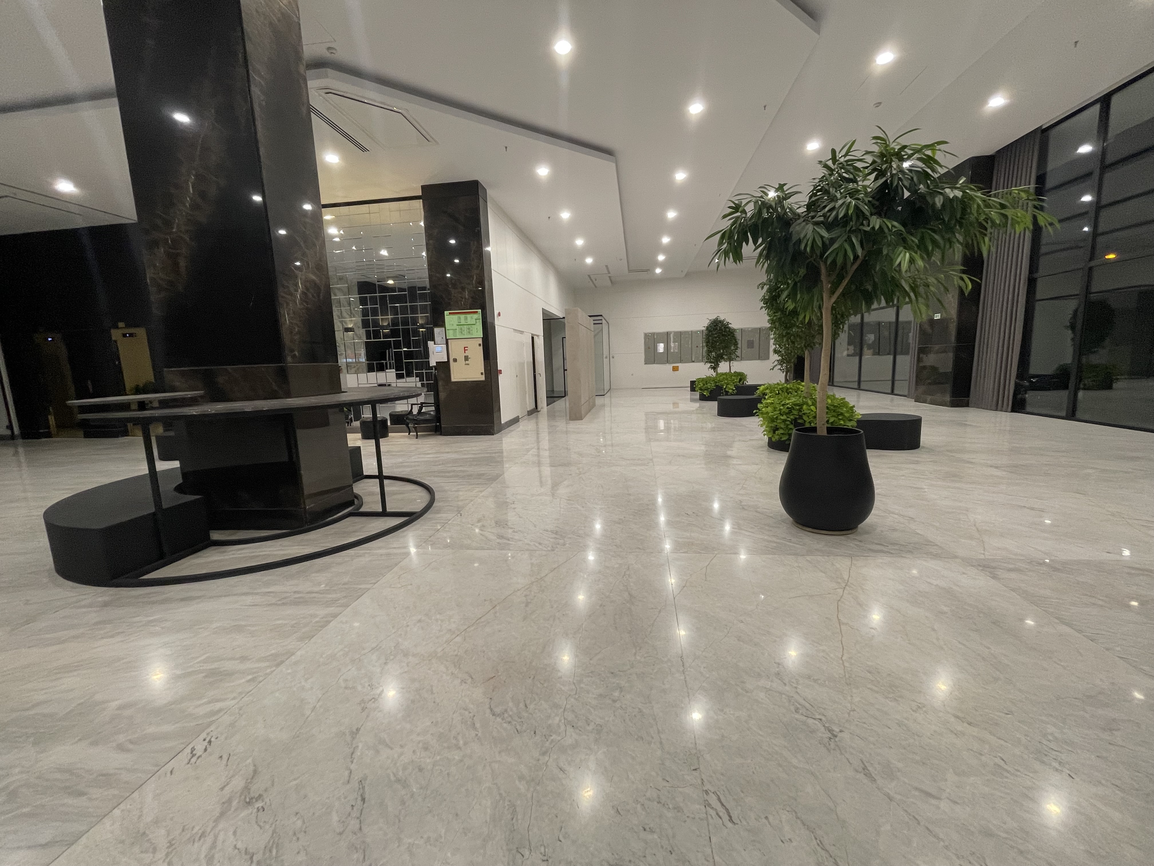 فروش آپارتمان در اراج 120مترفول امکانات