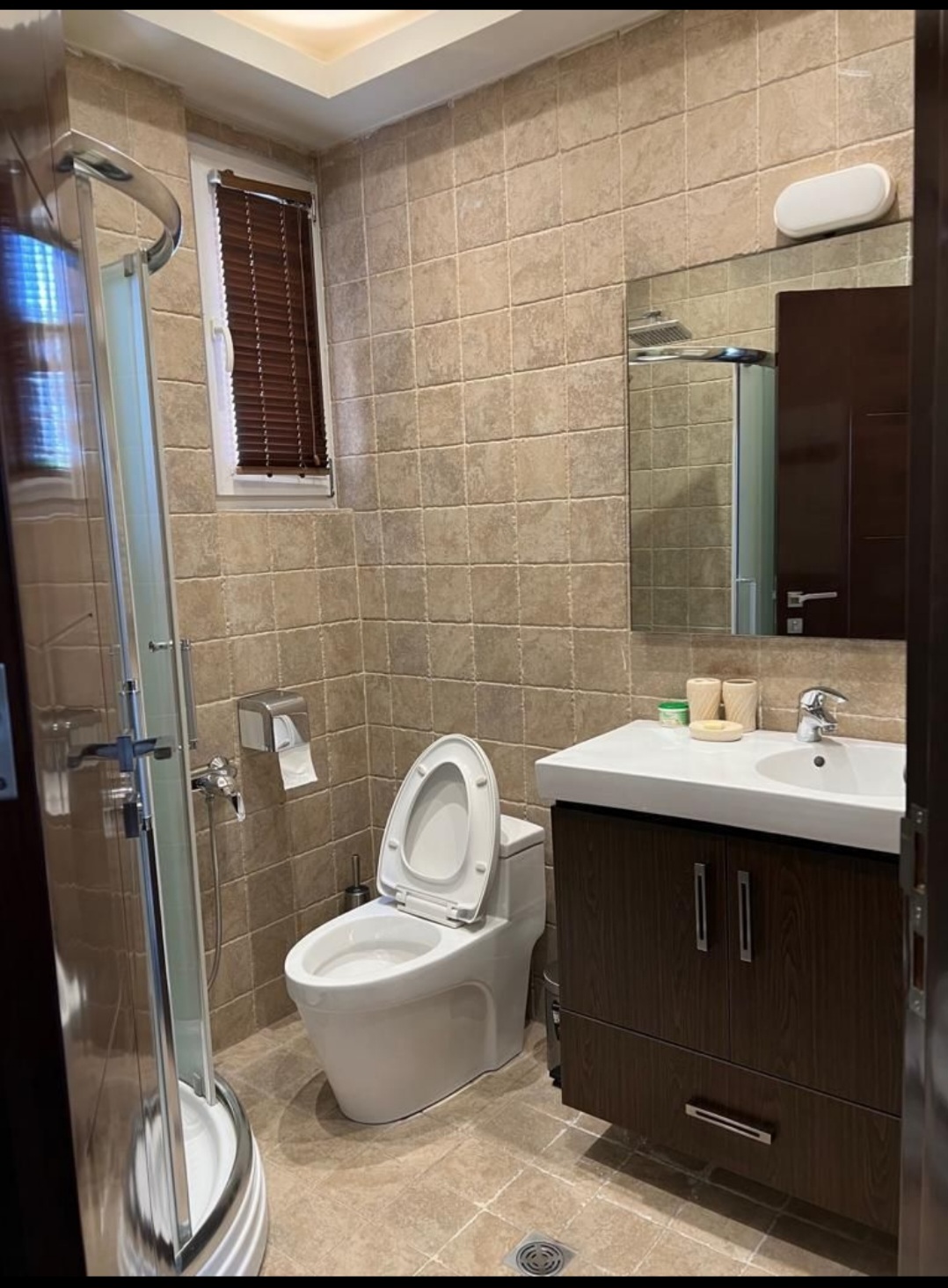 فروش آپارتمان 145 متر دیباجی شمالی تاپ لوکیشن