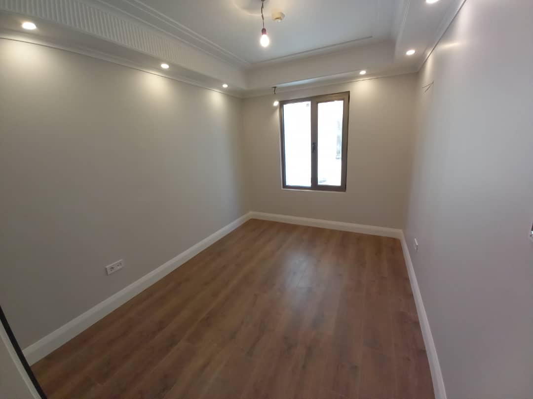 فروش اپارتمان فرمانیه شرقی 180 متر 3 خواب