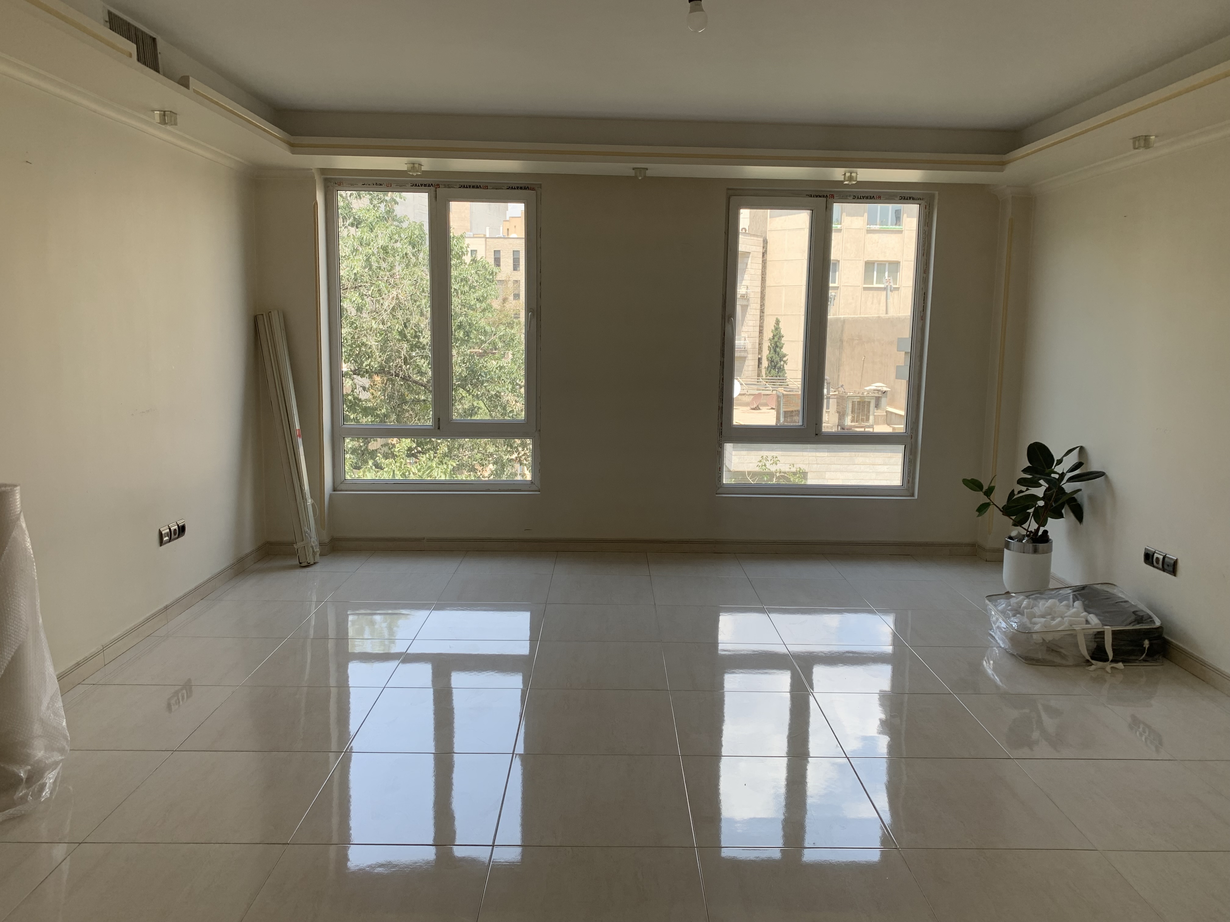 اجاره آپارتمان 105 متر دروس فول امکانات