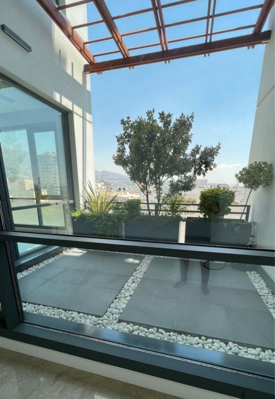 فروش آپارتمان 330متر جمشیدیه 30متر تراس