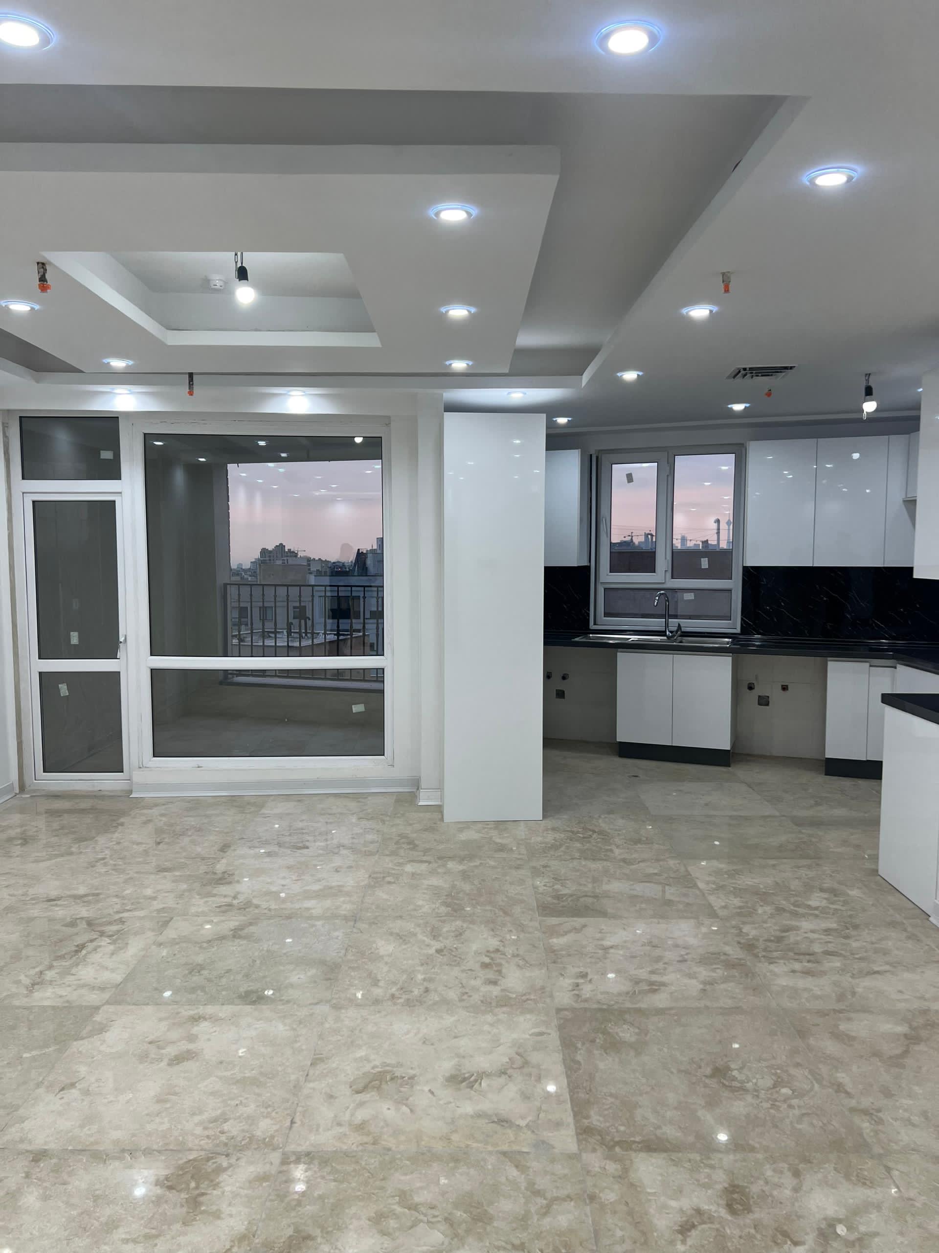 فروش آپارتمان 160 متر دیباجی جنوبی کلید نخورده