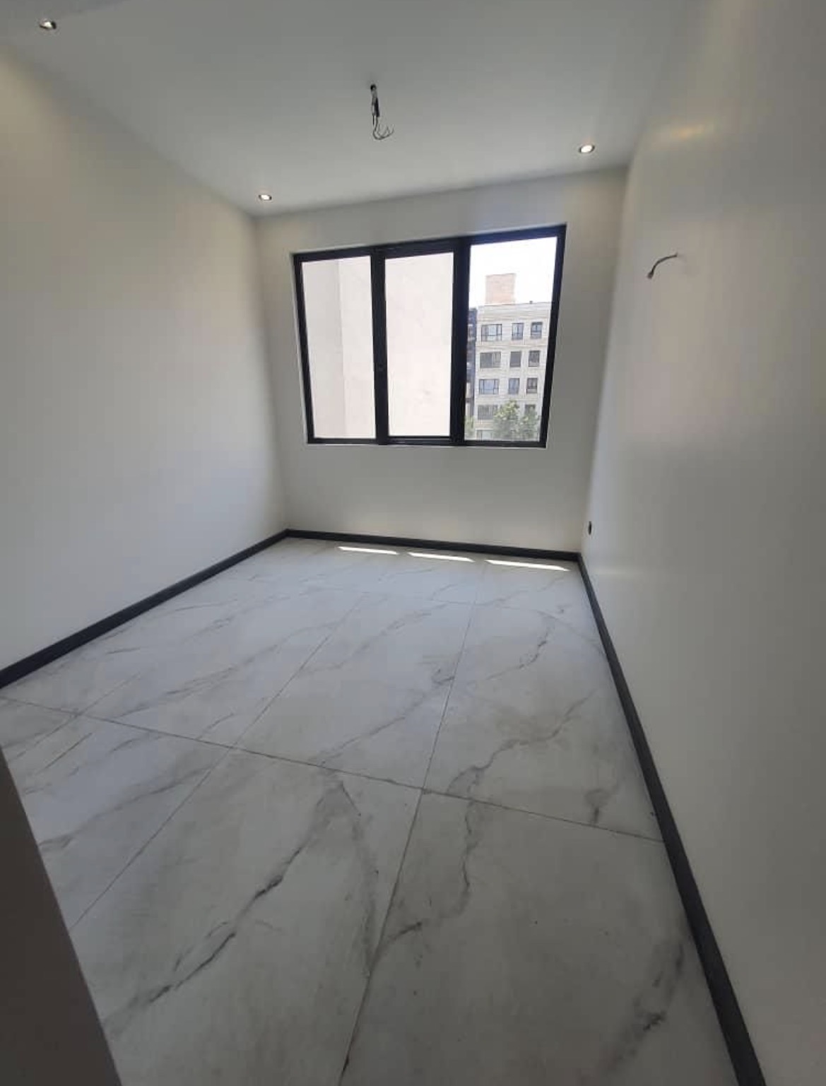 اجاره اپارتمان سه خواب فرمانیه فول امکانات