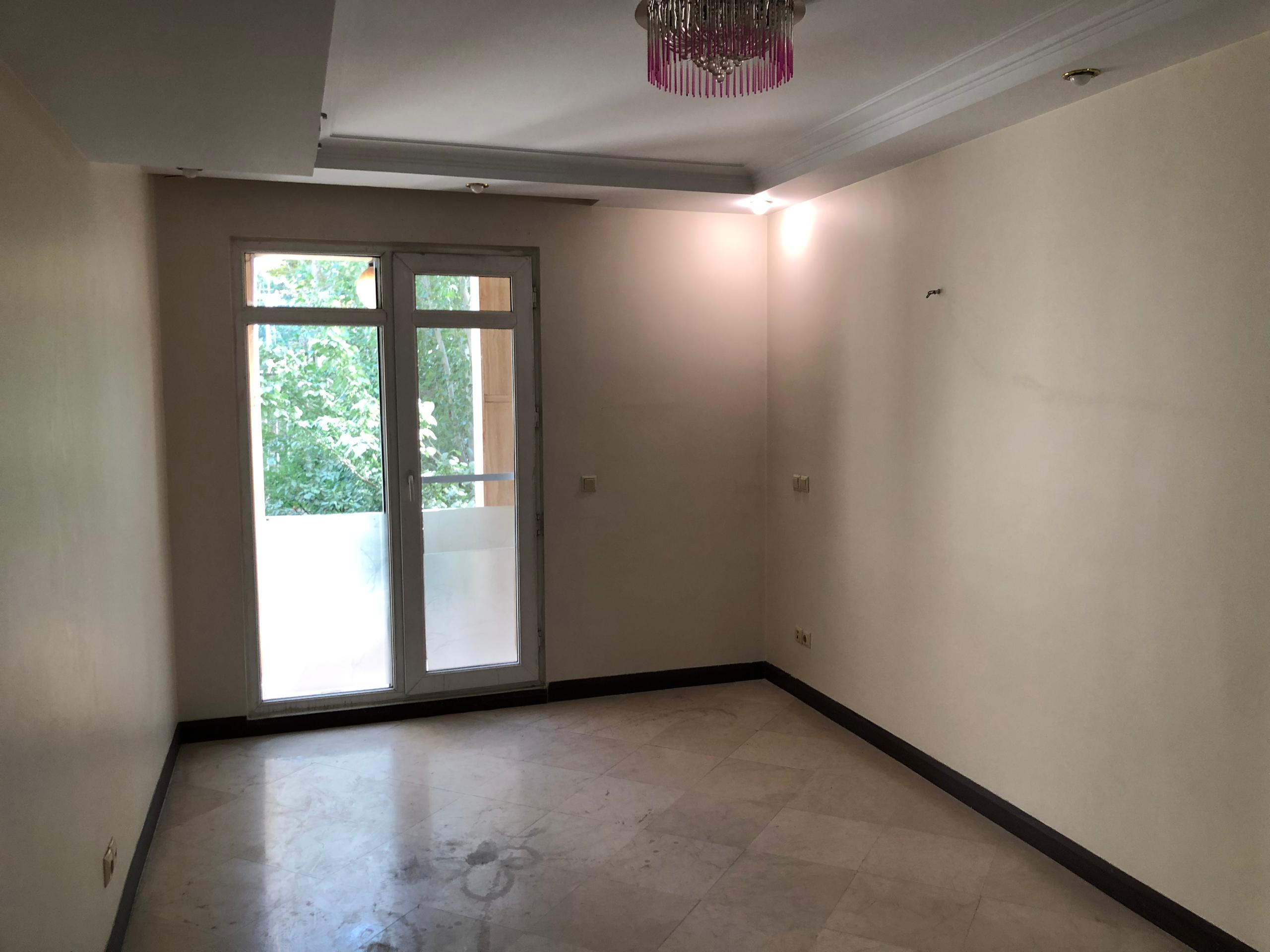 135 متر دروس/فول امکانات/لابی مجلل