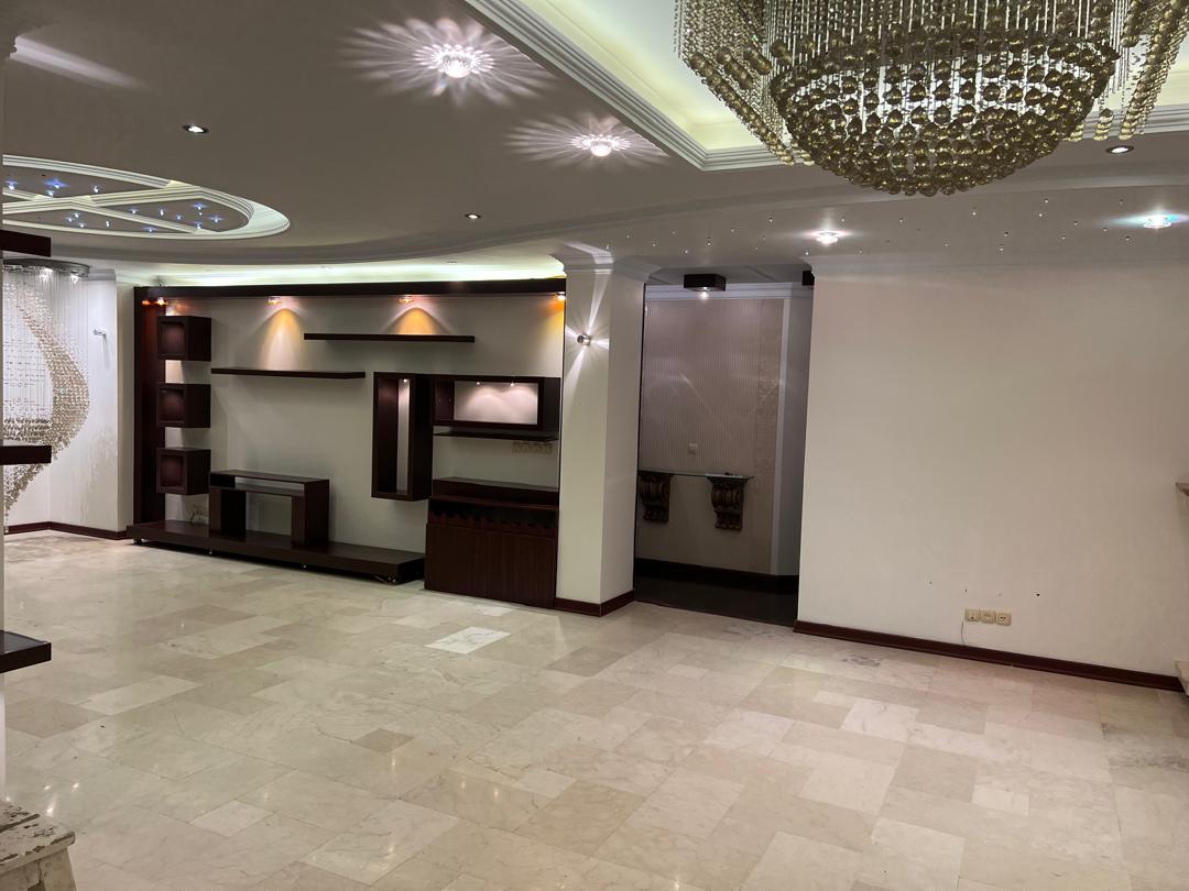 فروش آپارتمان 150متر فرمانیه تاپ لوكيشن