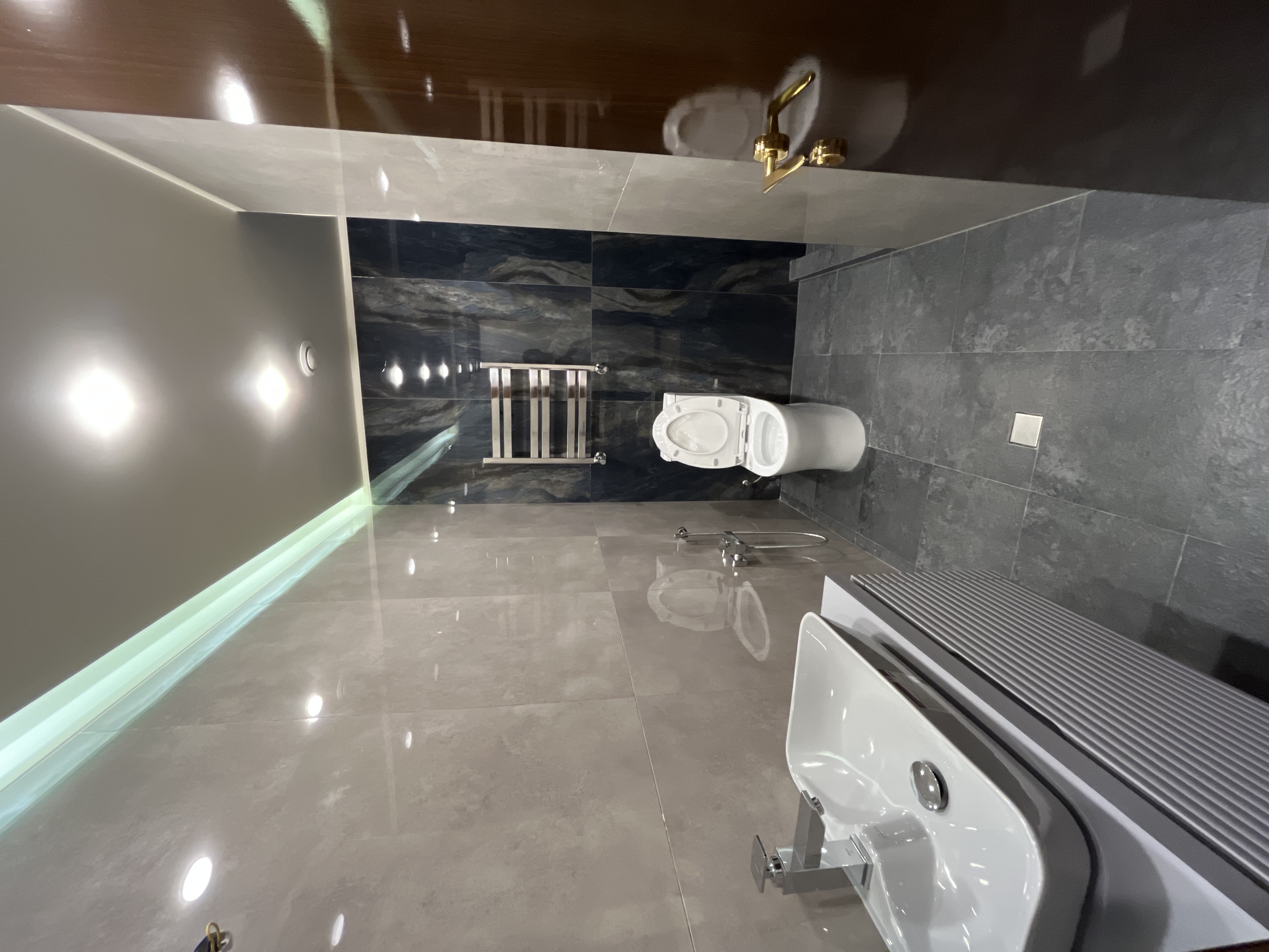 فروش آپارتمان 120 متر گل سنگ