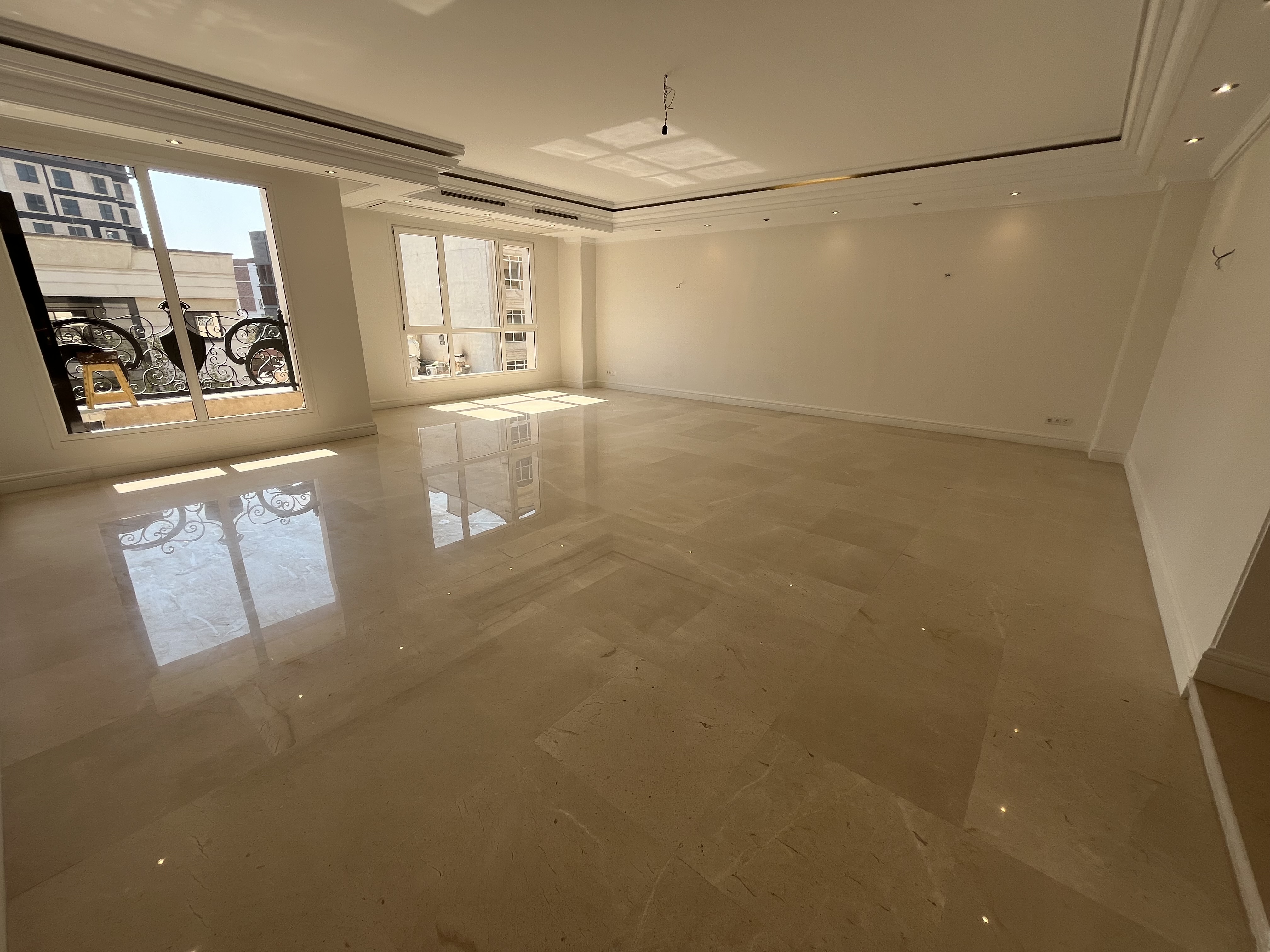 اجاره آپارتمان 260متر فرمانیه فول فرنیش