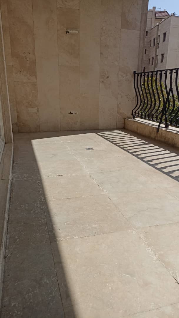 فروش آپارتمان 215 متر دربند